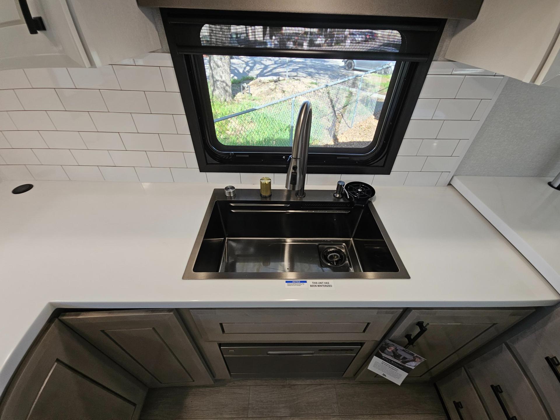 2026 Jayco 2026 Jayco Pinnacle - thumbnail 19