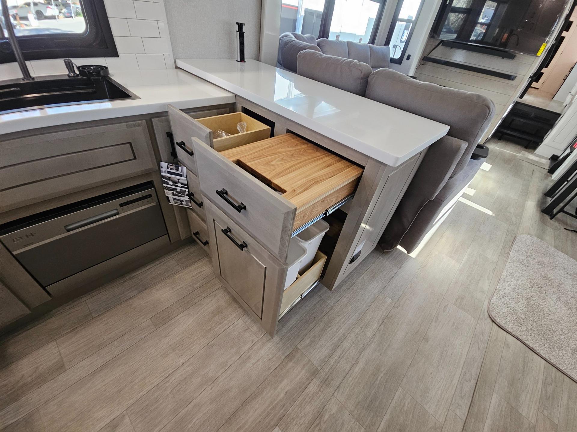 2026 Jayco 2026 Jayco Pinnacle - thumbnail 22