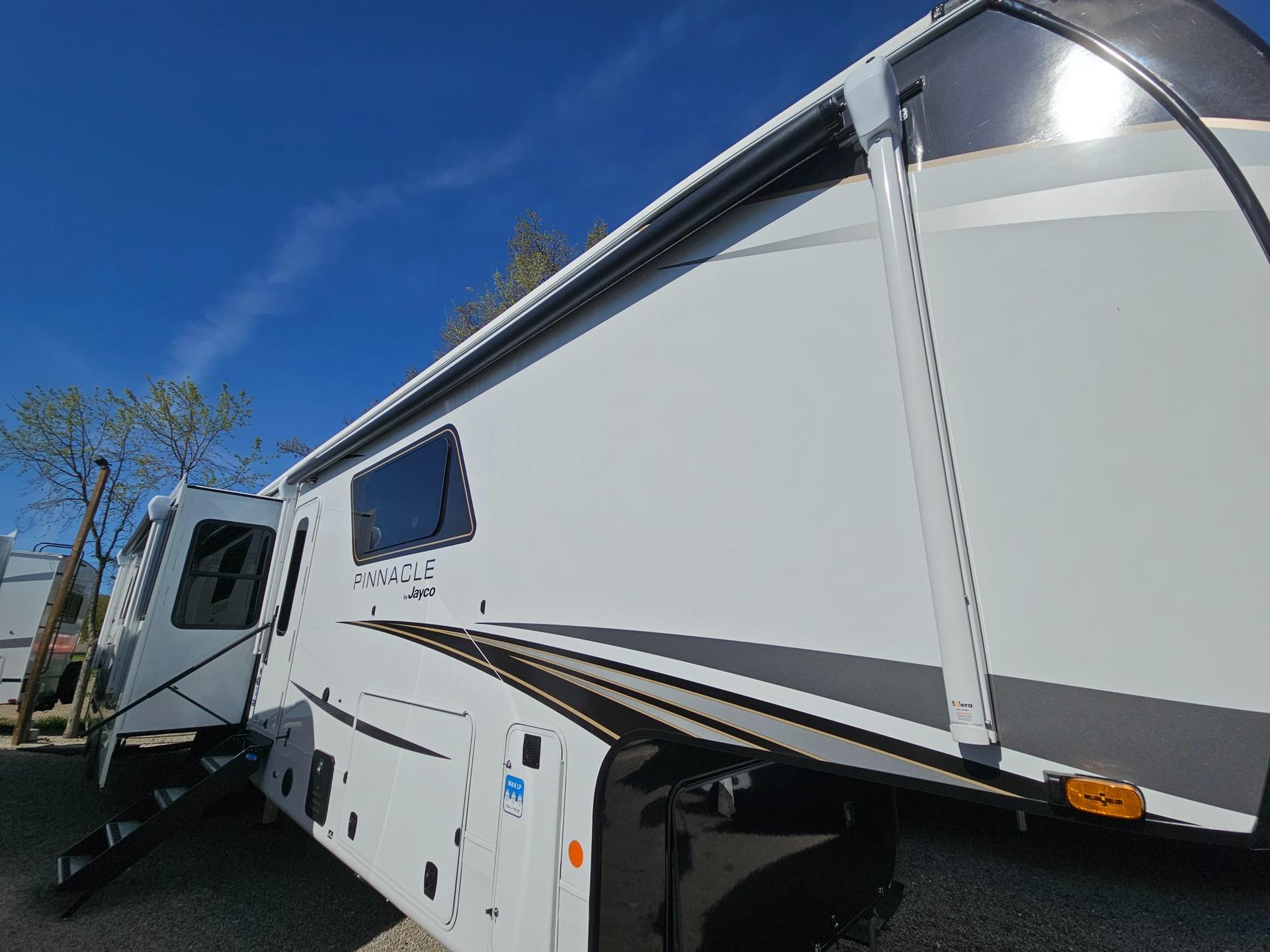 2026 Jayco 2026 Jayco Pinnacle - thumbnail 41