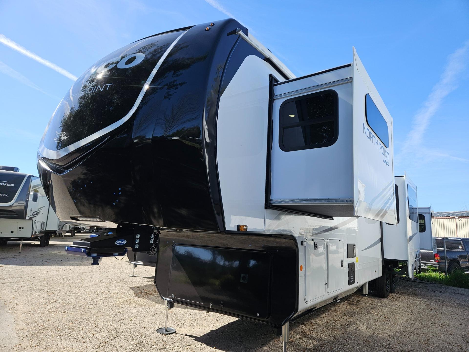 2026 Jayco 2026 Jayco North Point - thumbnail 4