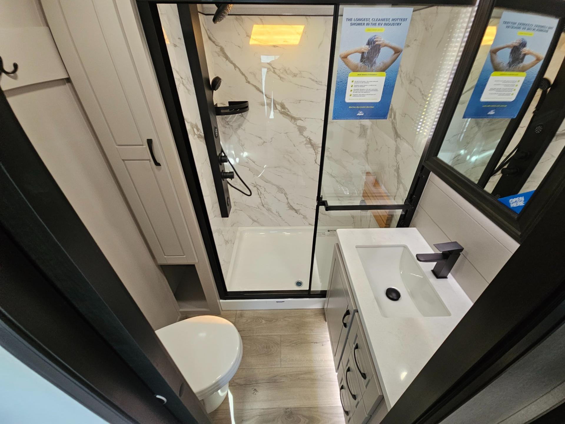 2026 Jayco 2026 Jayco North Point - thumbnail 18