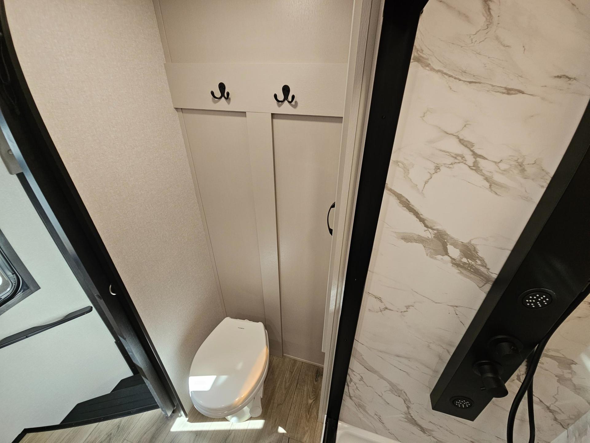 2026 Jayco 2026 Jayco North Point - thumbnail 21