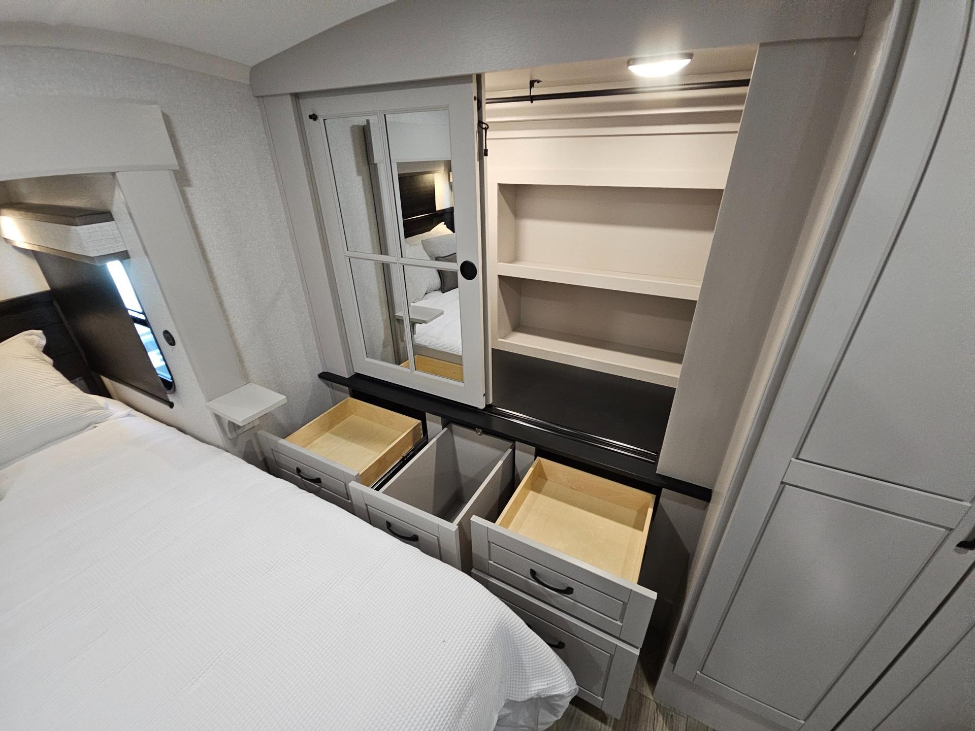 2026 Jayco 2026 Jayco North Point - thumbnail 28