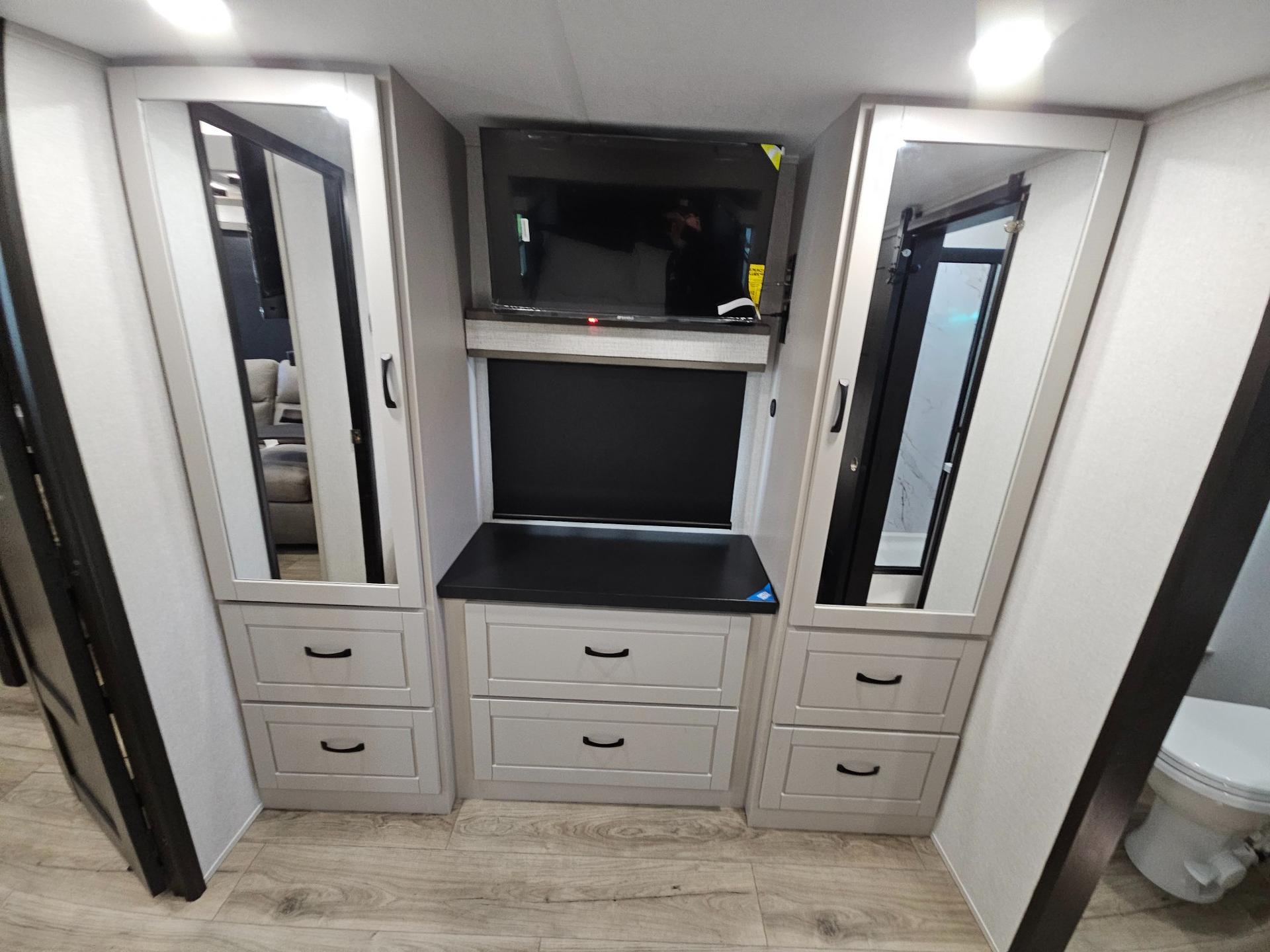 2026 Jayco 2026 Jayco North Point - thumbnail 33