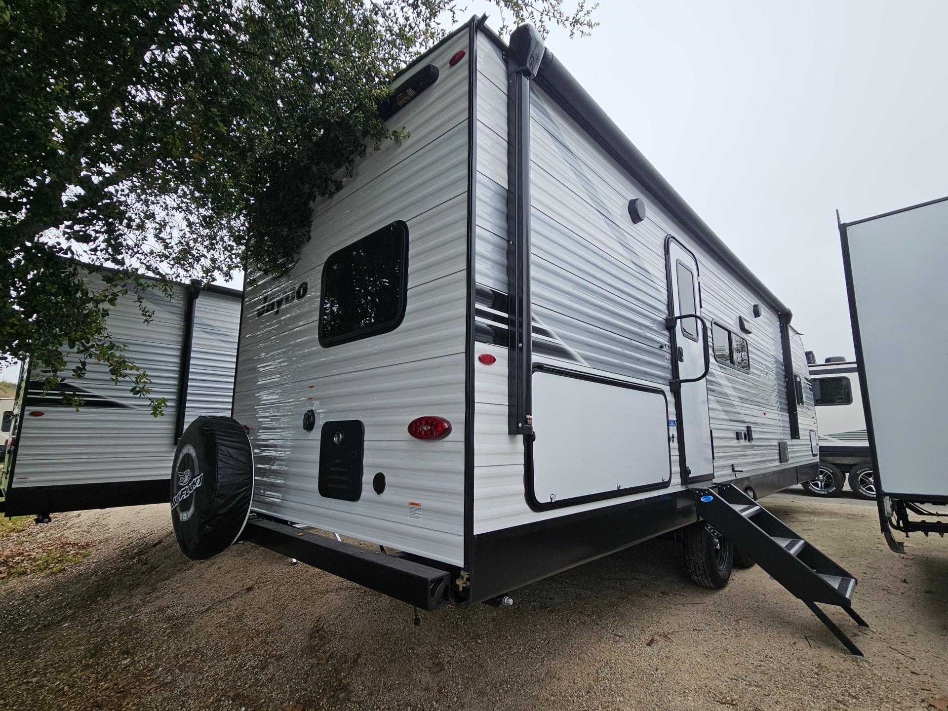 2026 Jayco 2026 Jayco Jay Flight SLX - thumbnail 3