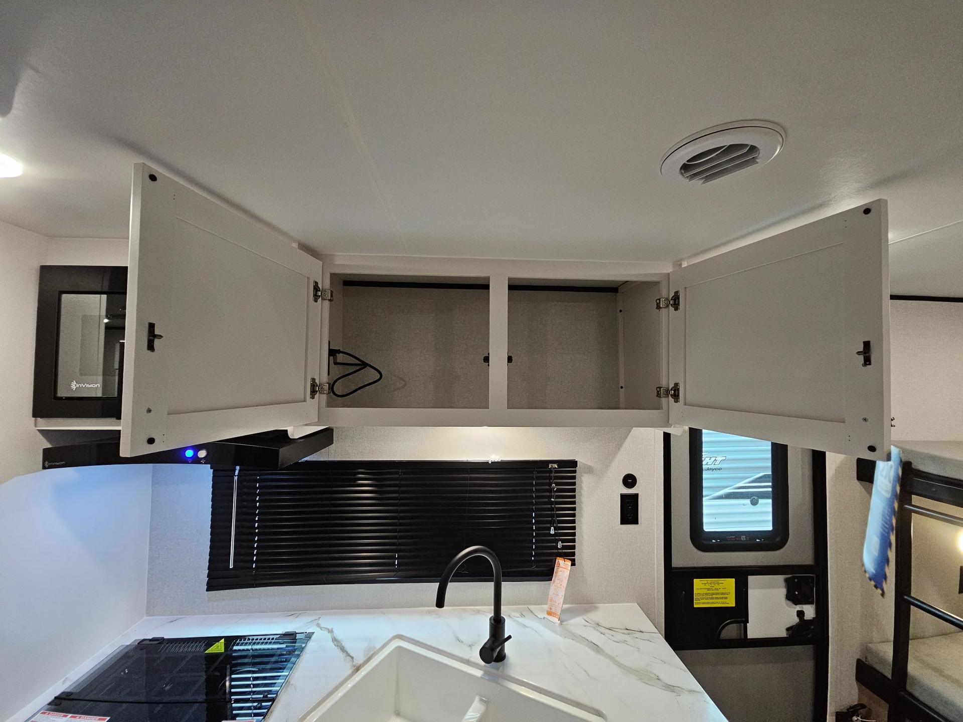 2026 Jayco 2026 Jayco Jay Flight SLX - thumbnail 17