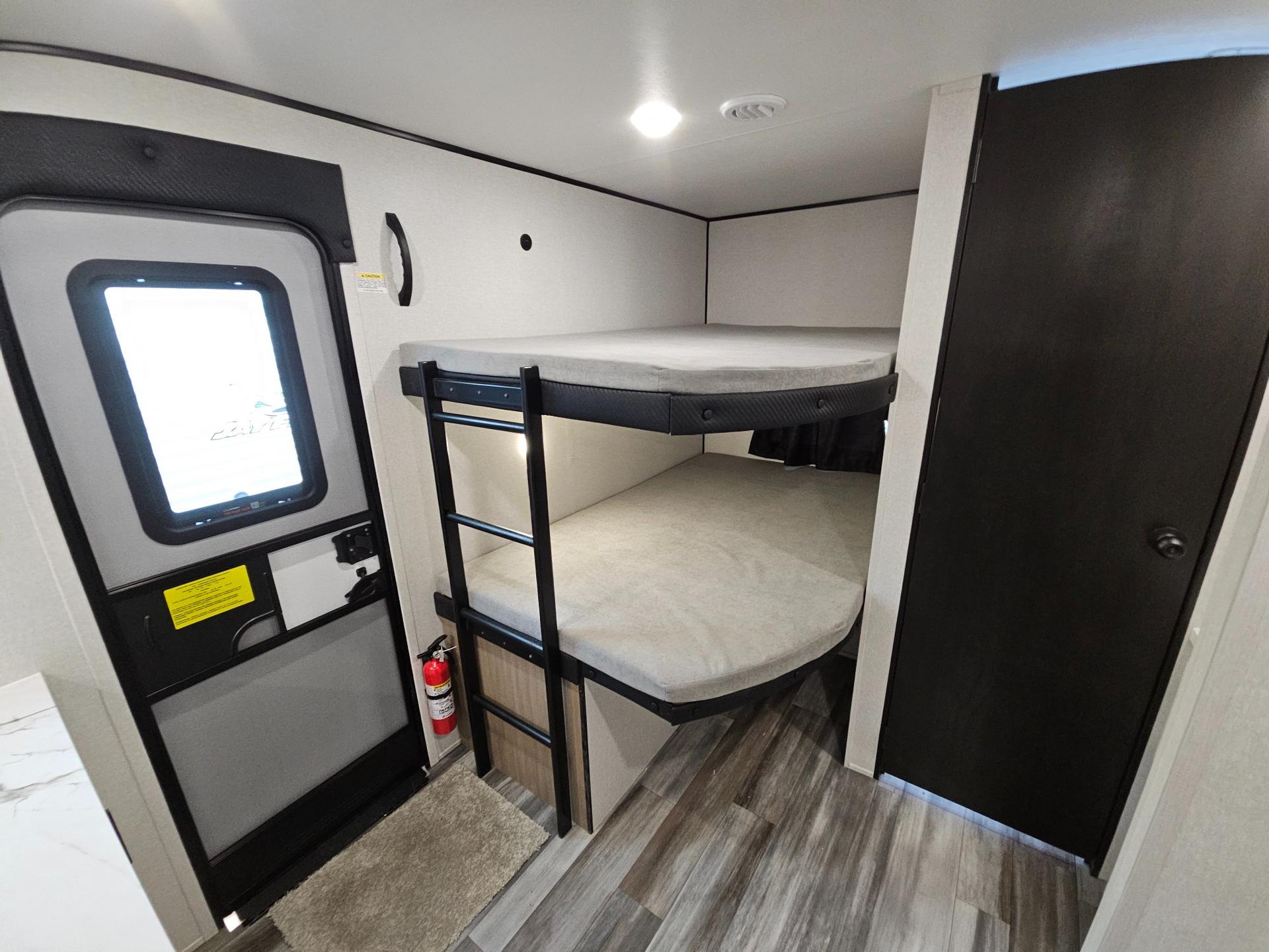 2026 Jayco 2026 Jayco Jay Flight SLX - thumbnail 21