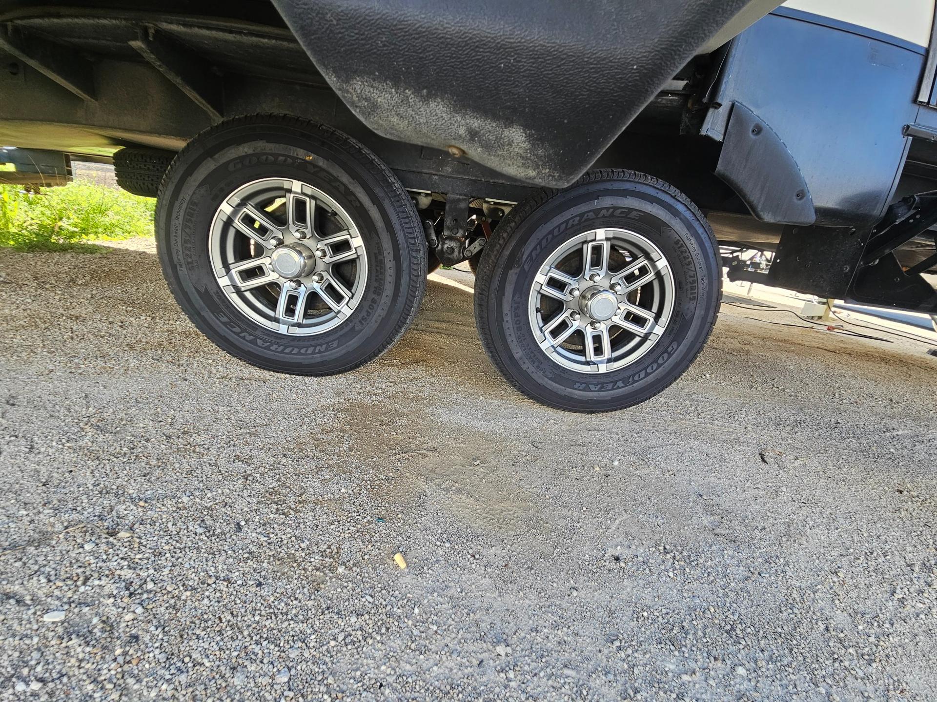 2015 KZ RV 2015 KZ RV Durango - thumbnail 25