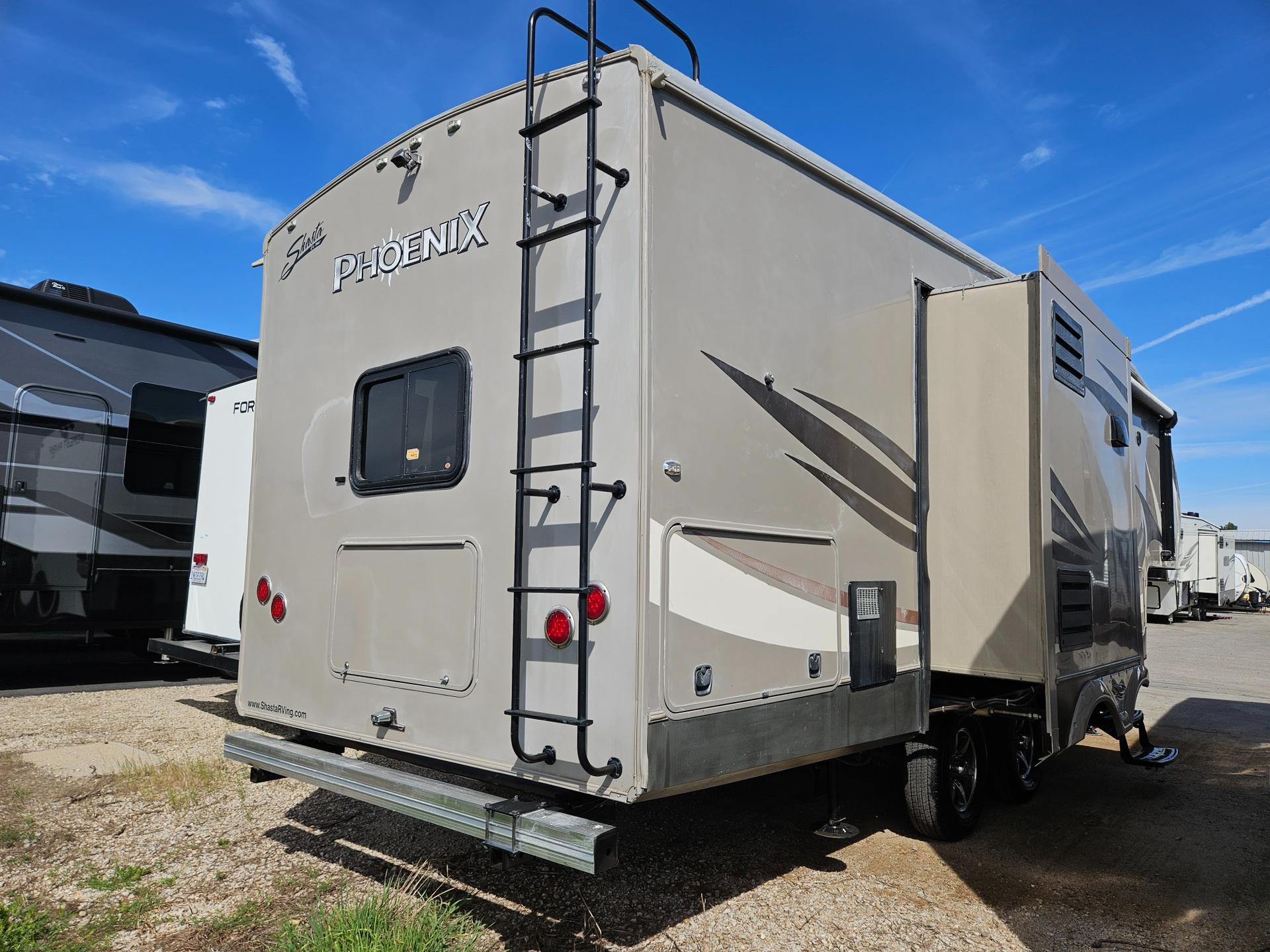 2017 Shasta 2017 Shasta Phoenix Lite - thumbnail 2