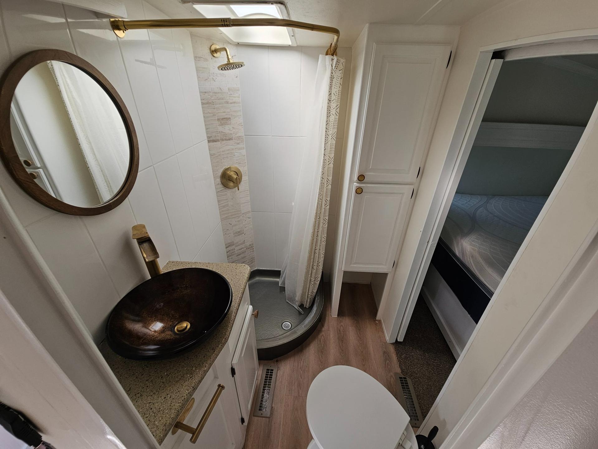 2017 Shasta 2017 Shasta Phoenix Lite - thumbnail 14