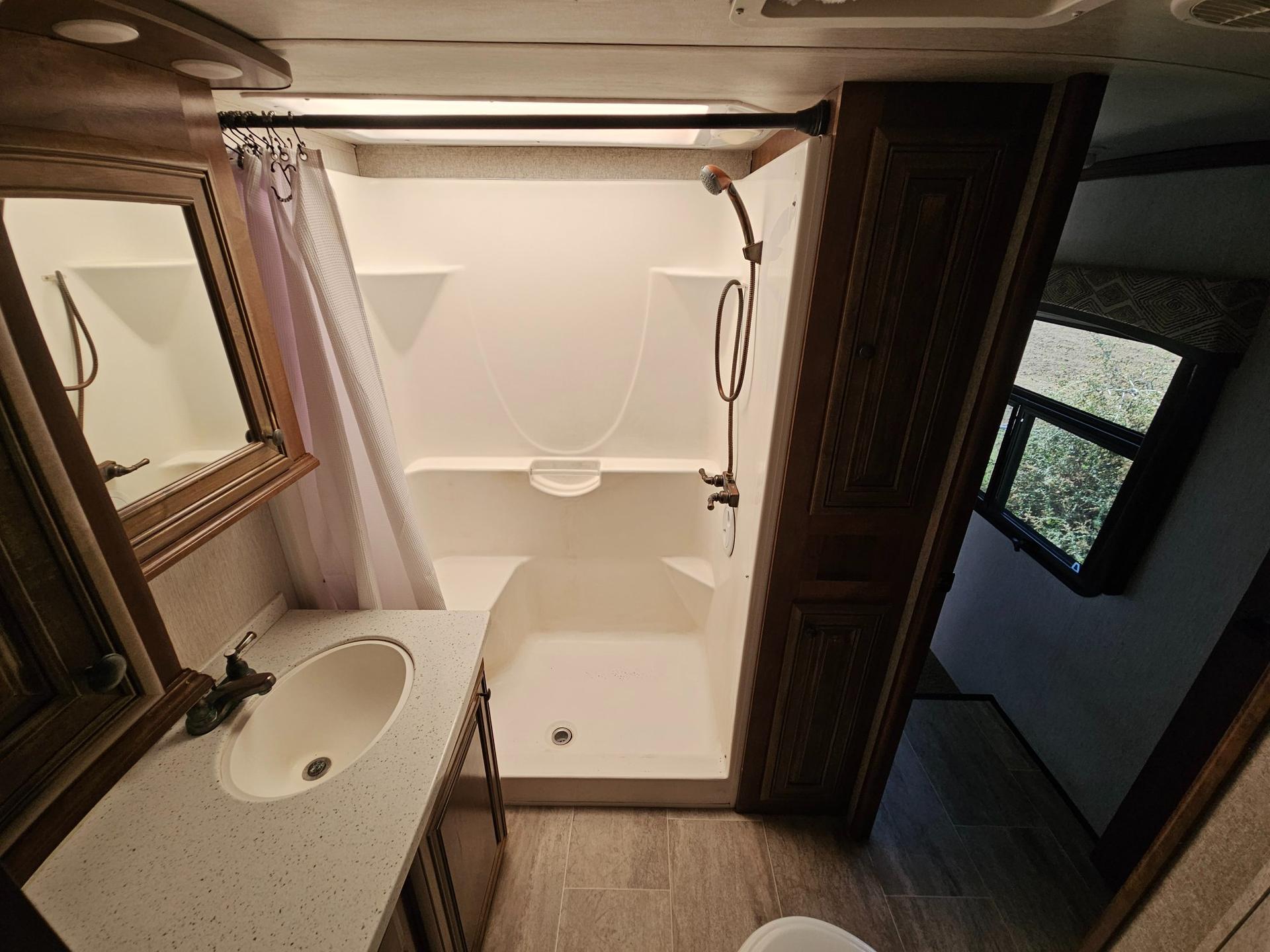 2019 Heartland 2019 Heartland Bighorn - thumbnail 31