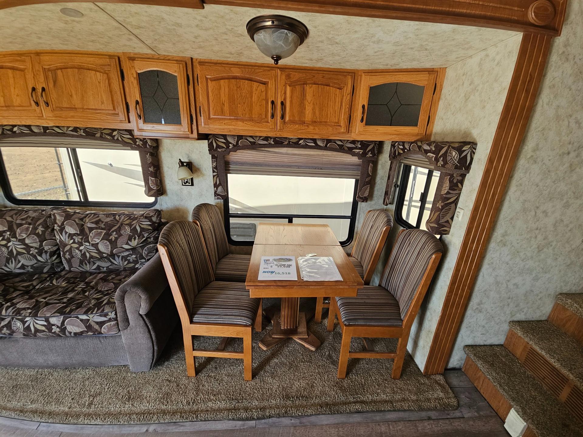 2011 Coachmen 2011 Coachmen Brookstone - thumbnail 8