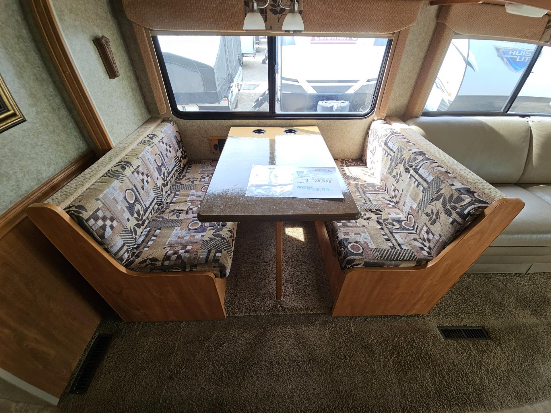 2009 Winnebago 2009 Winnebago Vista - thumbnail 11