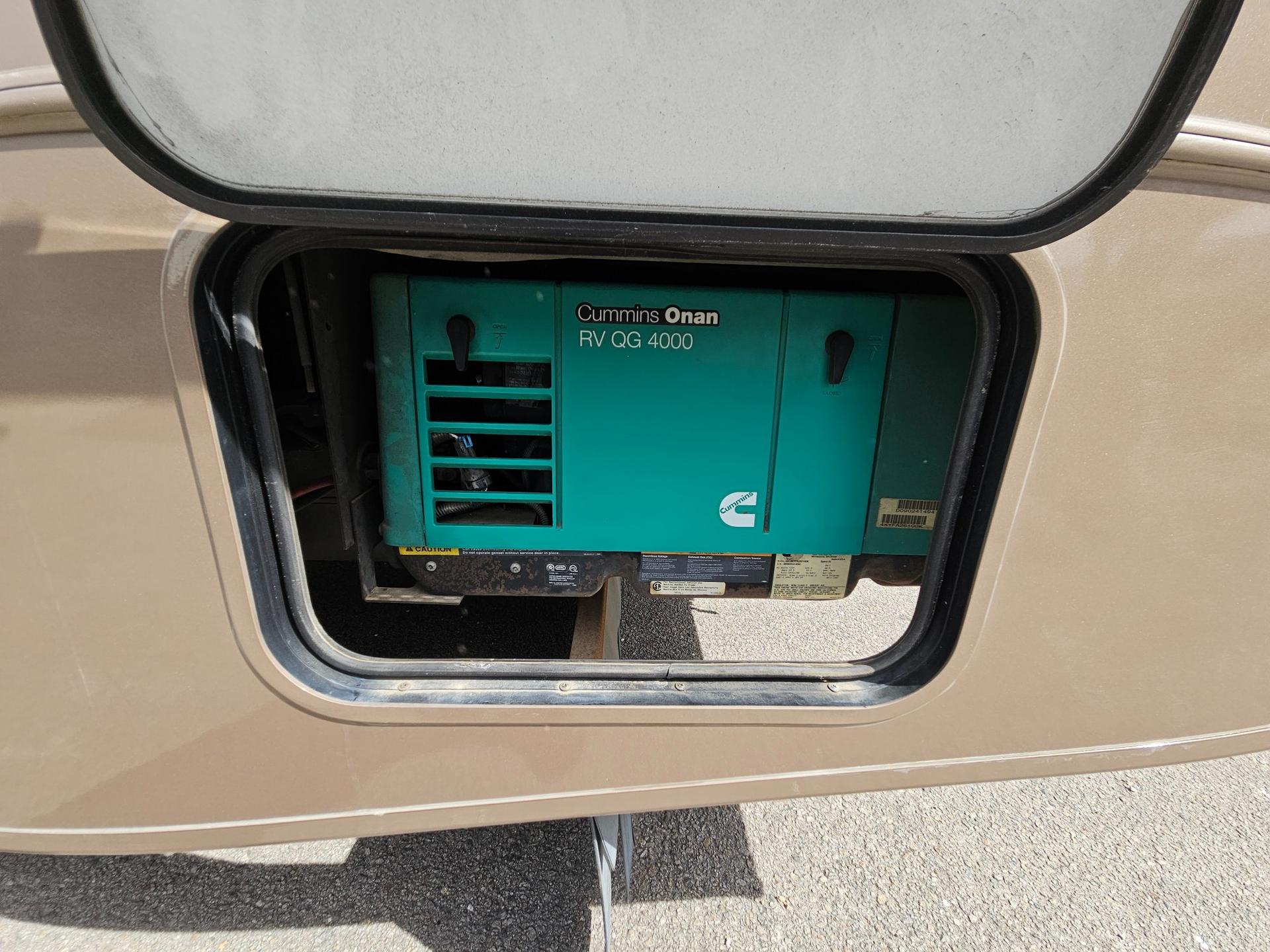 2009 Winnebago 2009 Winnebago Vista - thumbnail 43