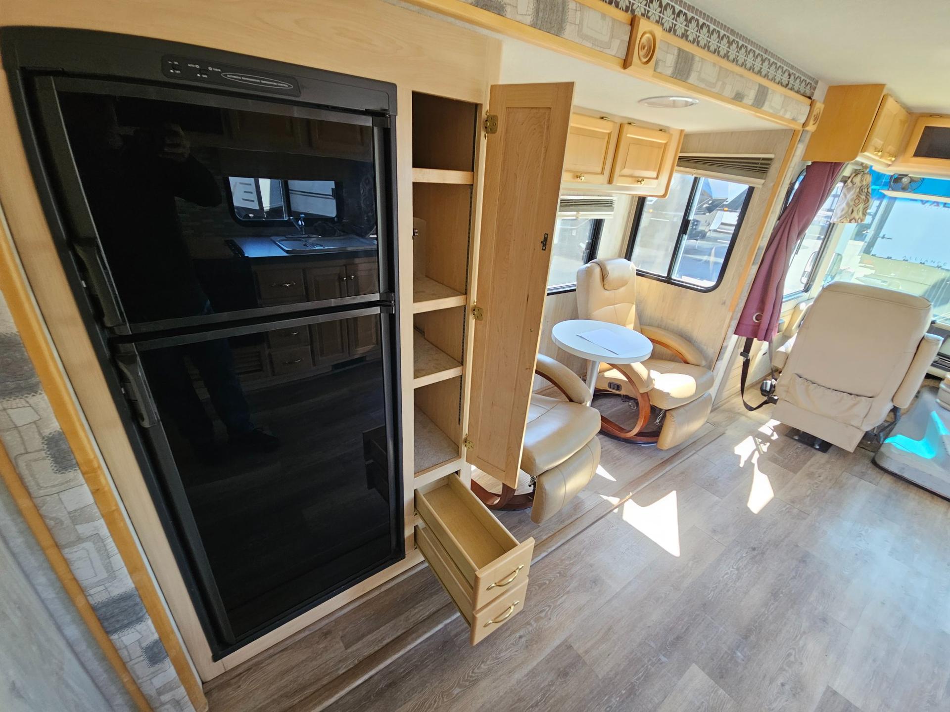 2004 Tiffin Motorhomes 2004 Tiffin Motorhomes Allegro - thumbnail 14