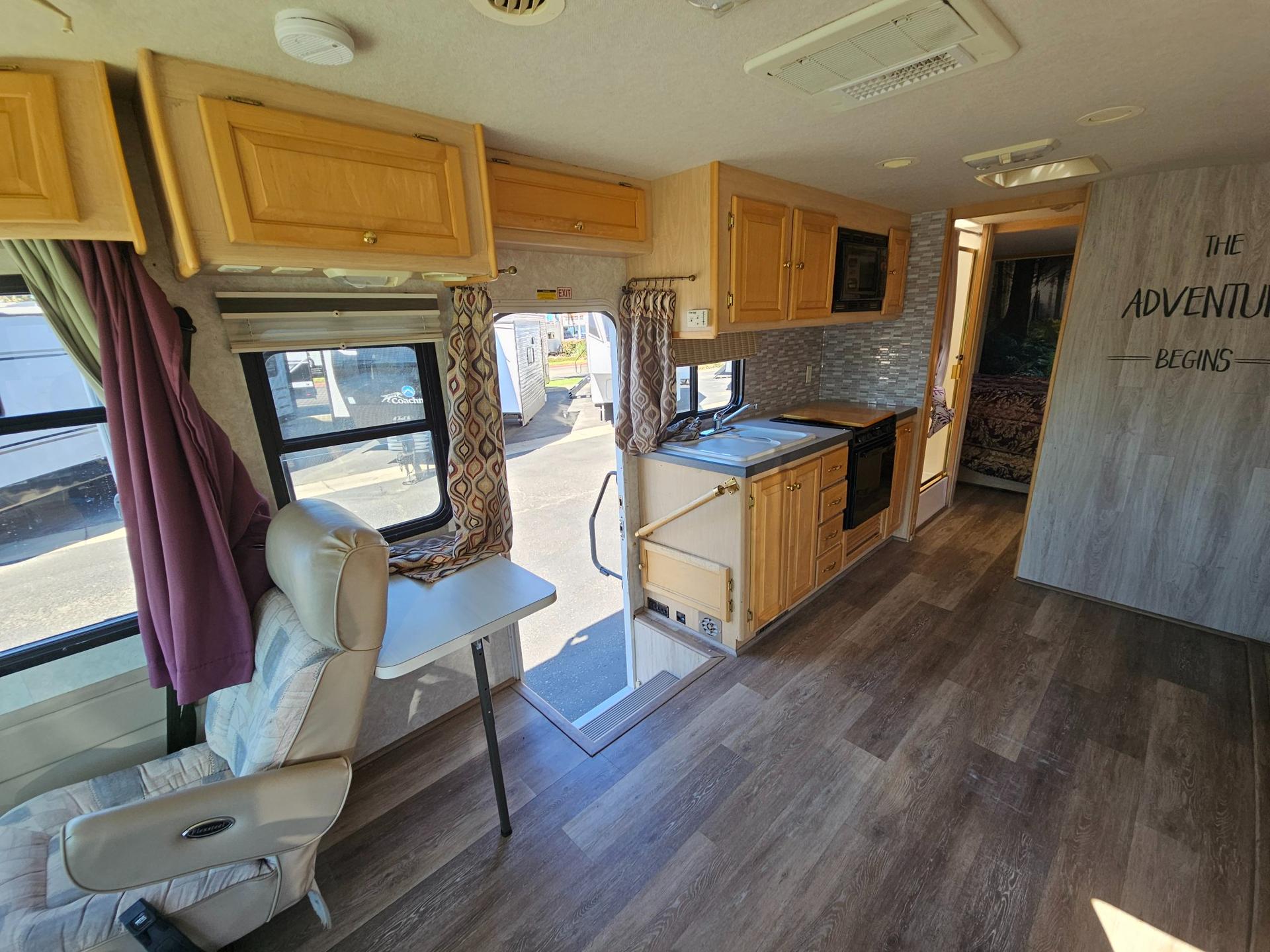 2004 Tiffin Motorhomes 2004 Tiffin Motorhomes Allegro - thumbnail 16