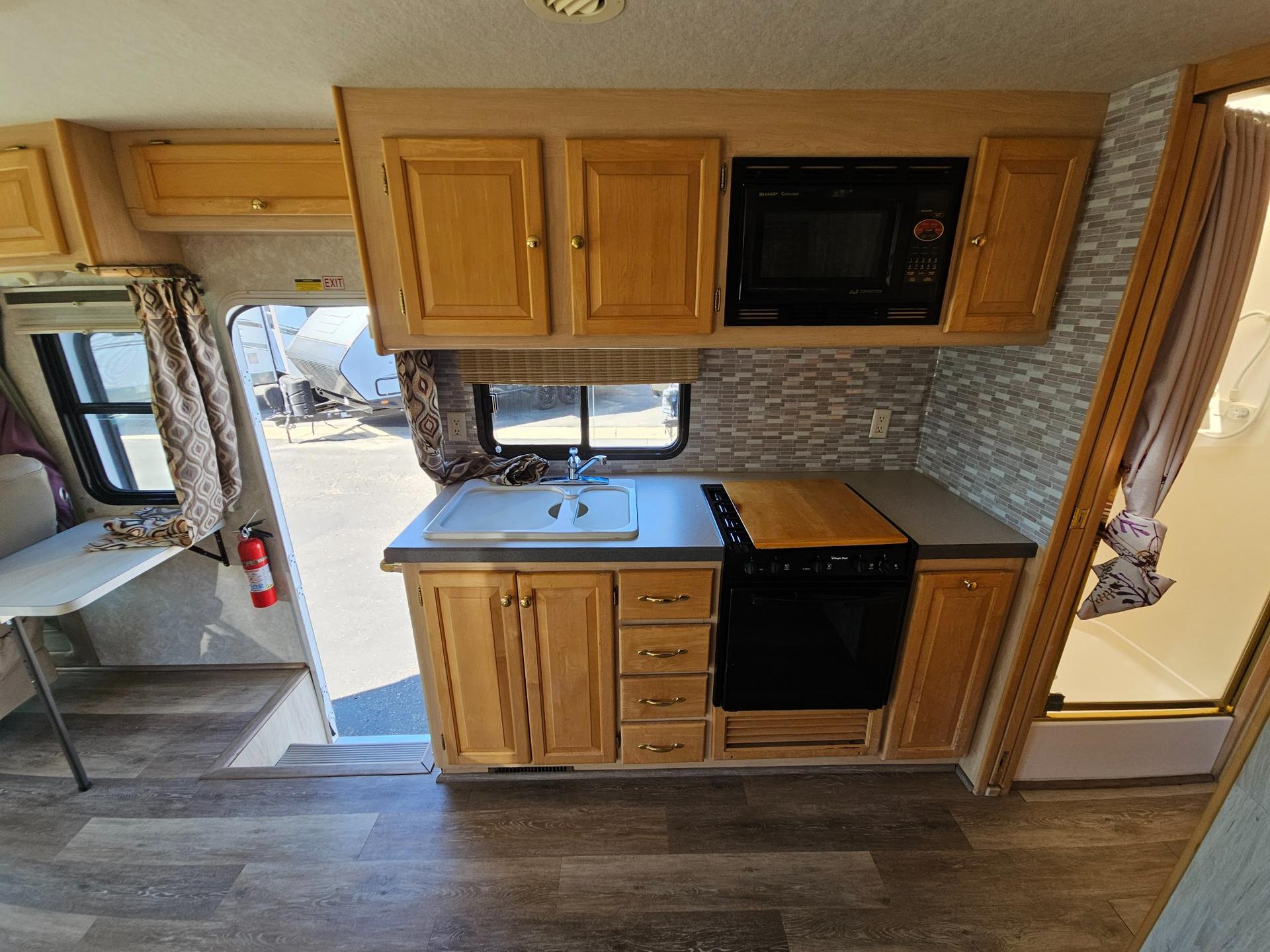 2004 Tiffin Motorhomes 2004 Tiffin Motorhomes Allegro - thumbnail 17