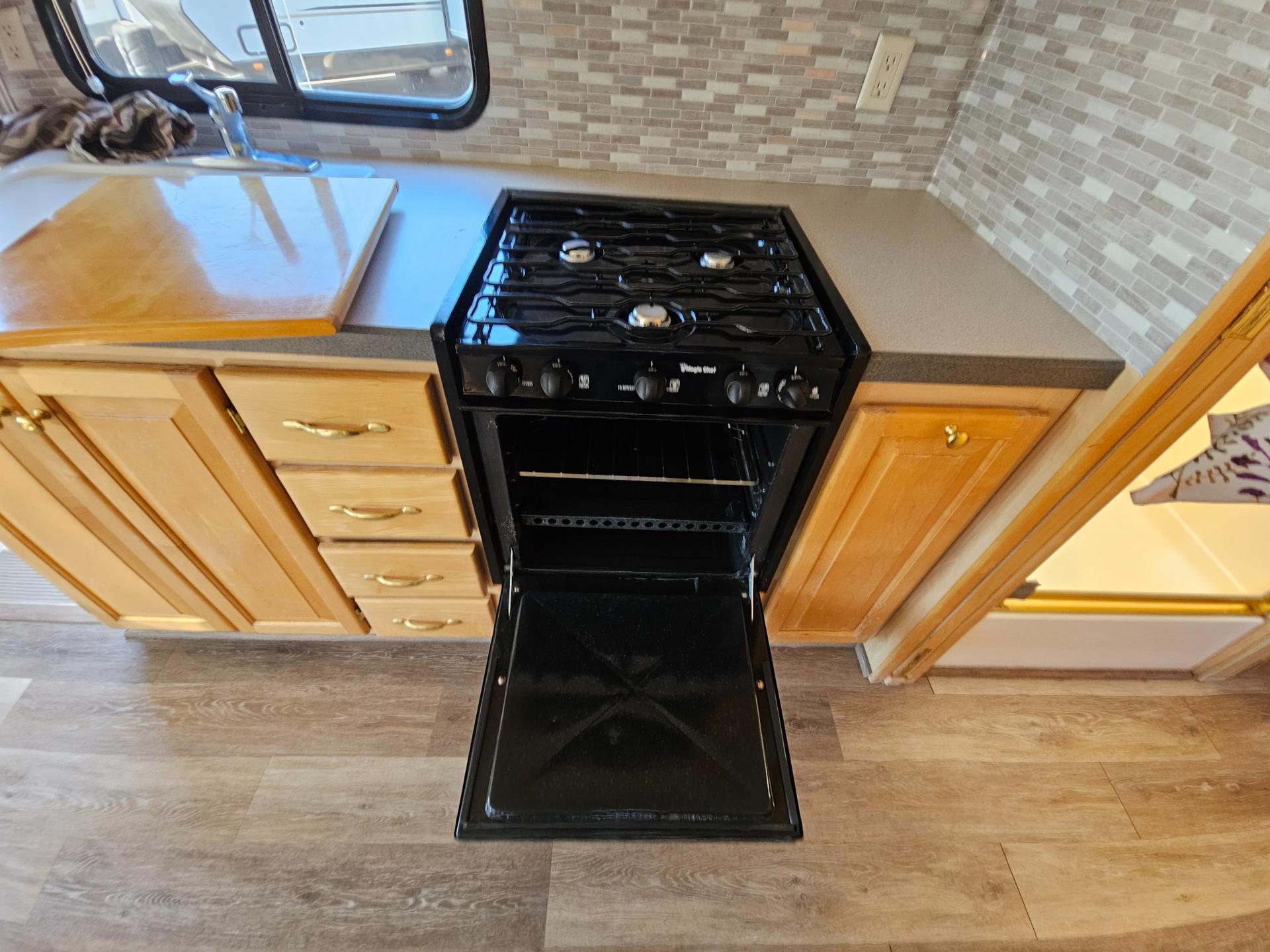 2004 Tiffin Motorhomes 2004 Tiffin Motorhomes Allegro - thumbnail 20