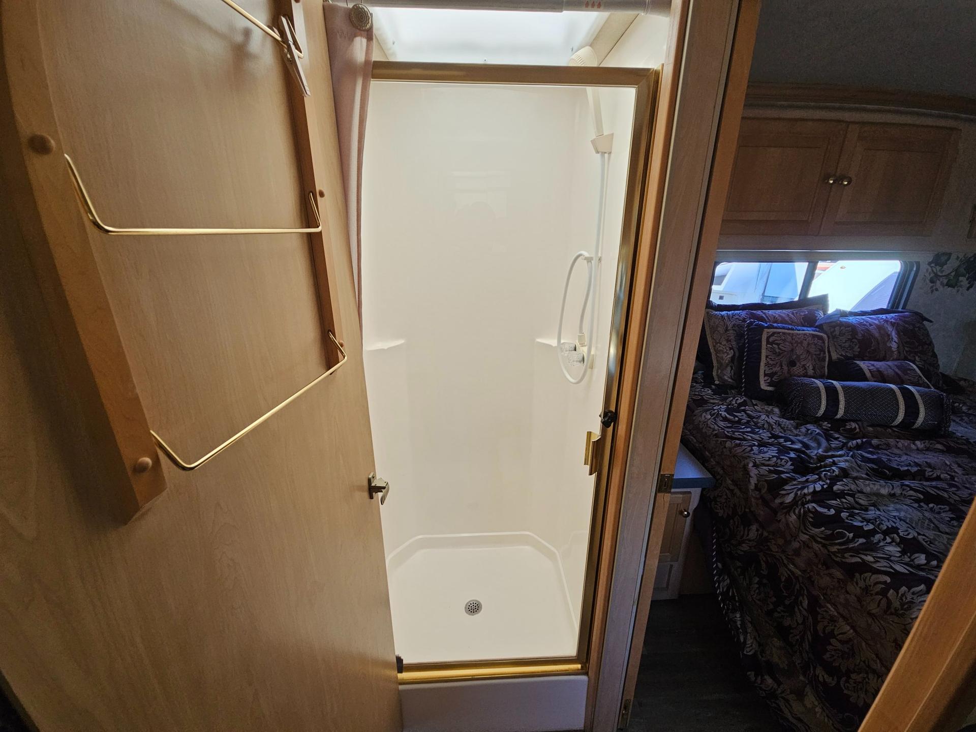 2004 Tiffin Motorhomes 2004 Tiffin Motorhomes Allegro - thumbnail 35