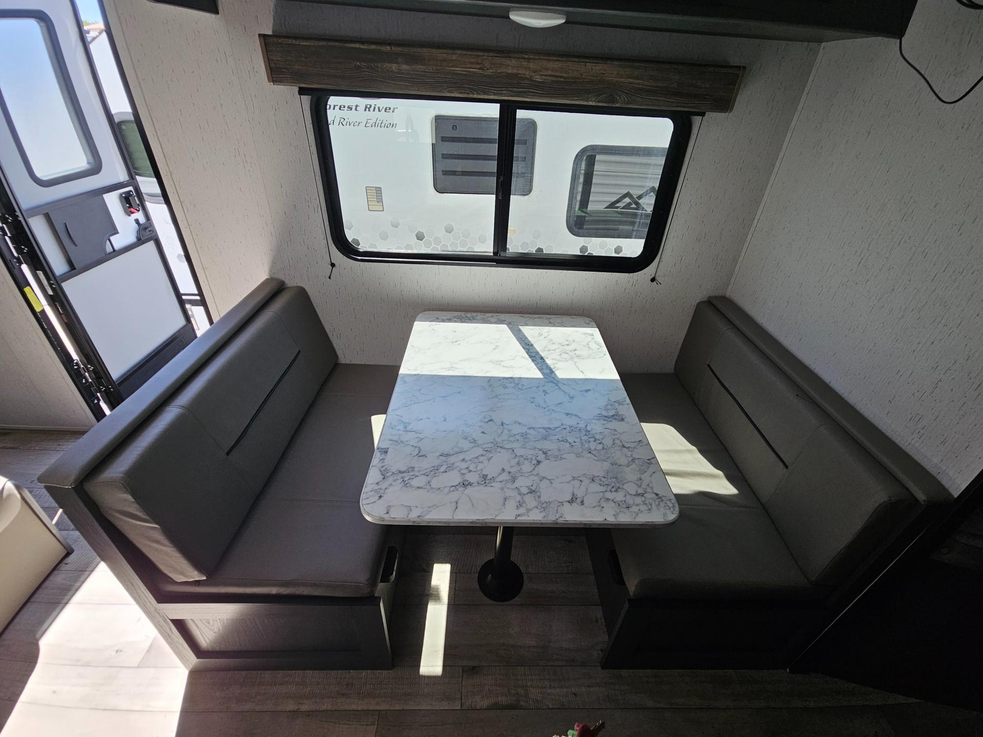 2023 Dutchmen 2023 Dutchmen Aspen Trail - thumbnail 9