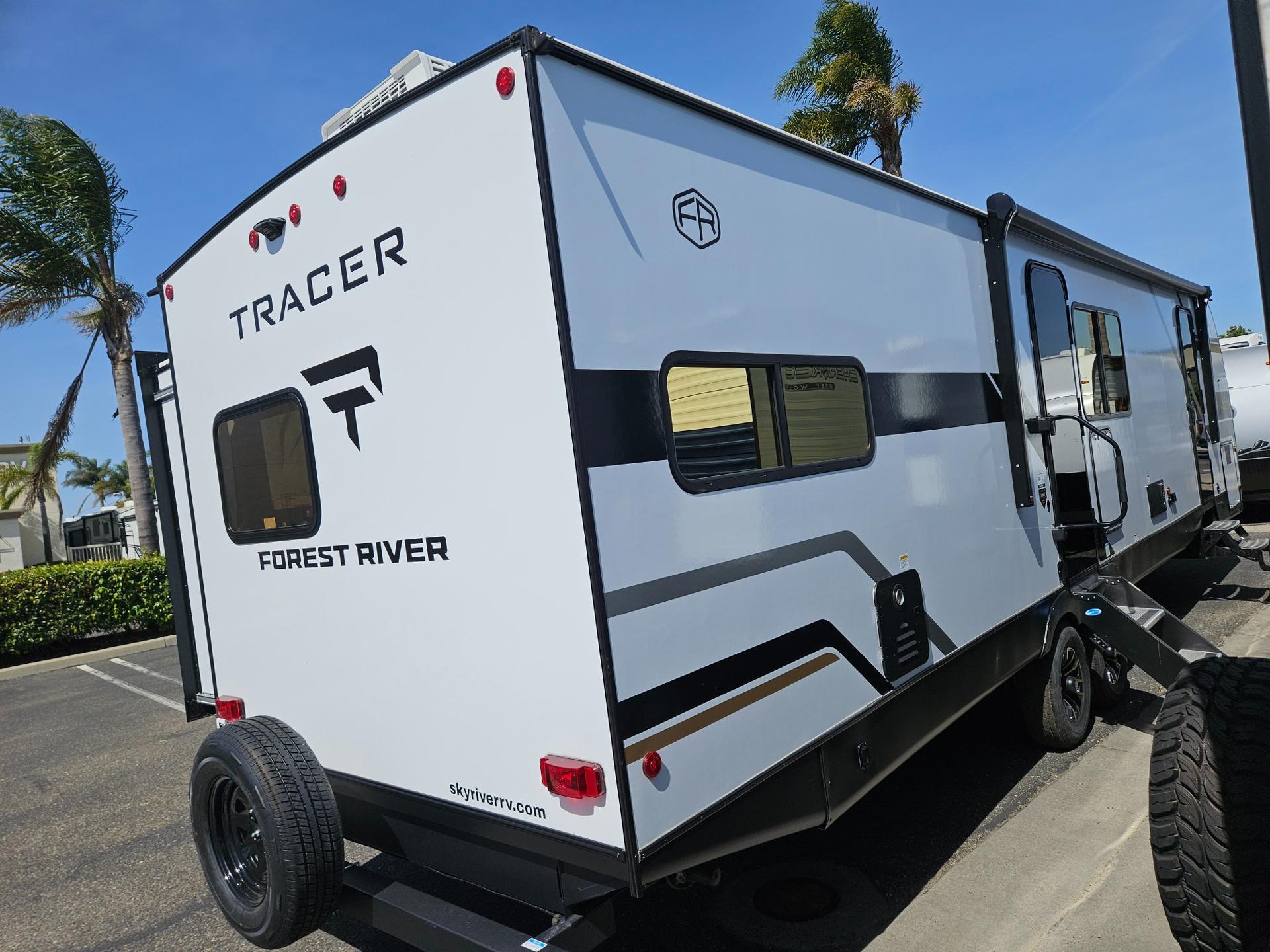 2026 Prime Time RV 2026 Prime Time RV Tracer - thumbnail 3