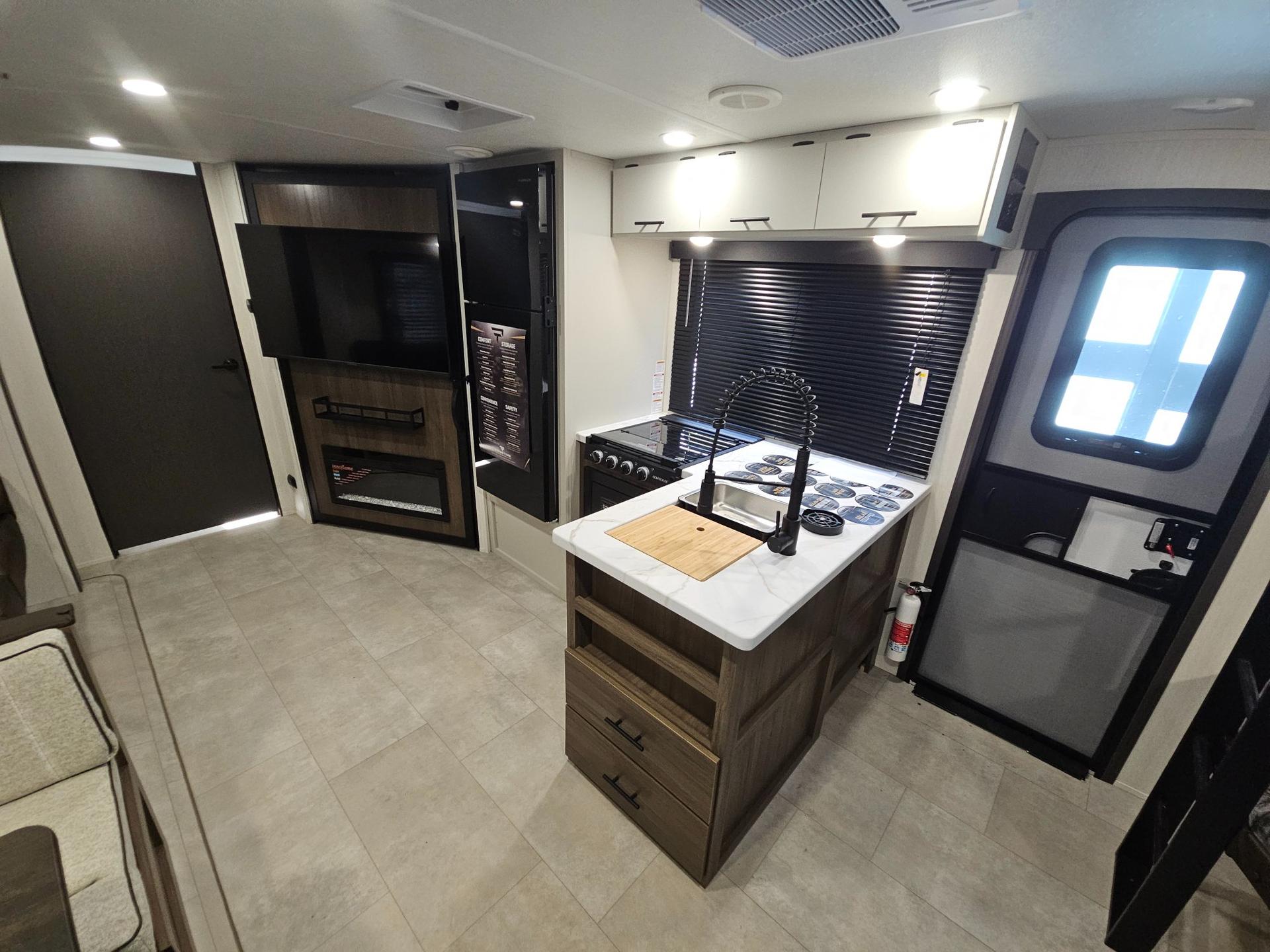 2026 Forest River 2026 Forest River Tracer - thumbnail 7