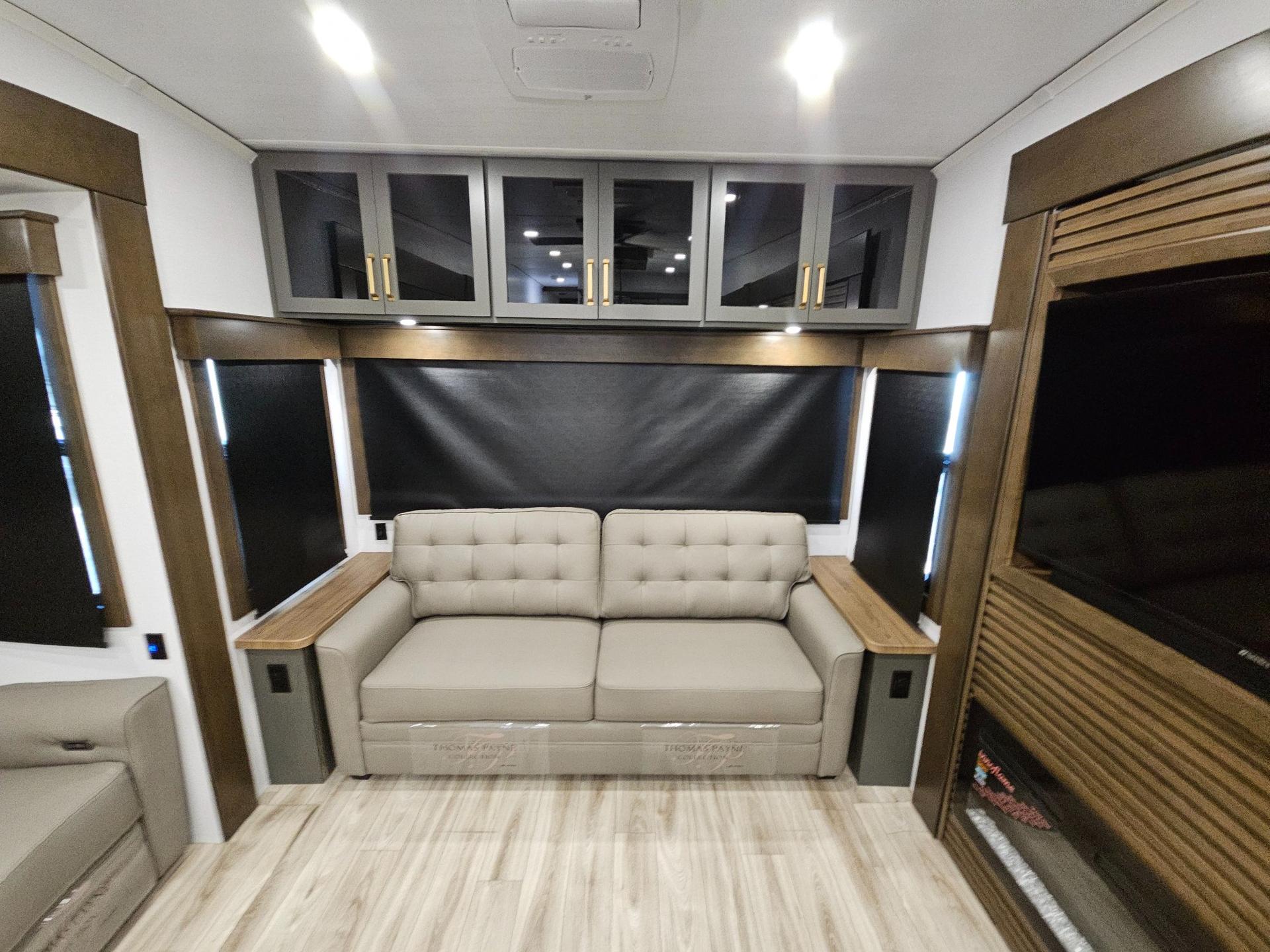 2026 Keystone RV 2026 Keystone RV Montana High Country - thumbnail 11