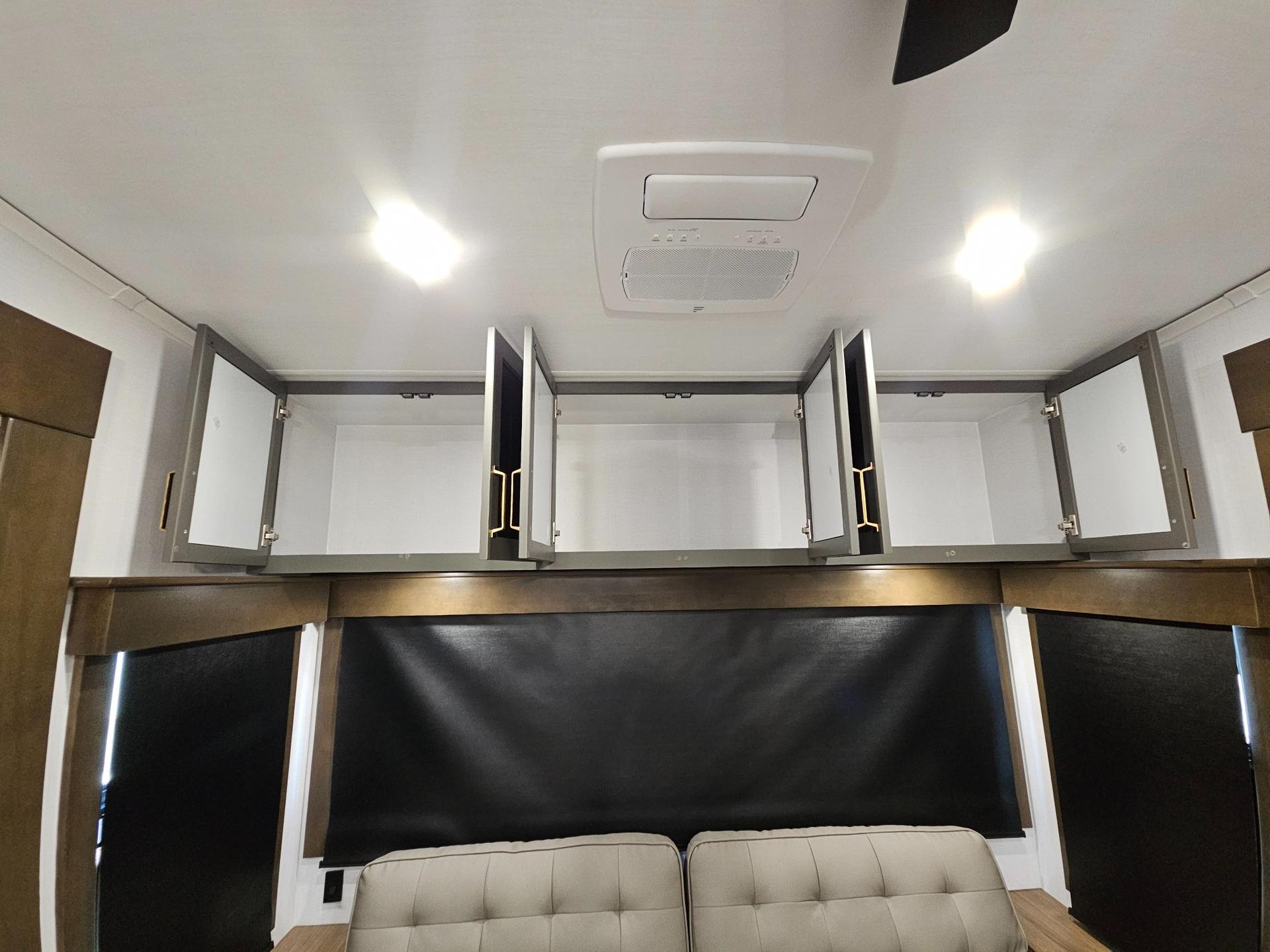 2026 Keystone RV 2026 Keystone RV Montana High Country - thumbnail 13