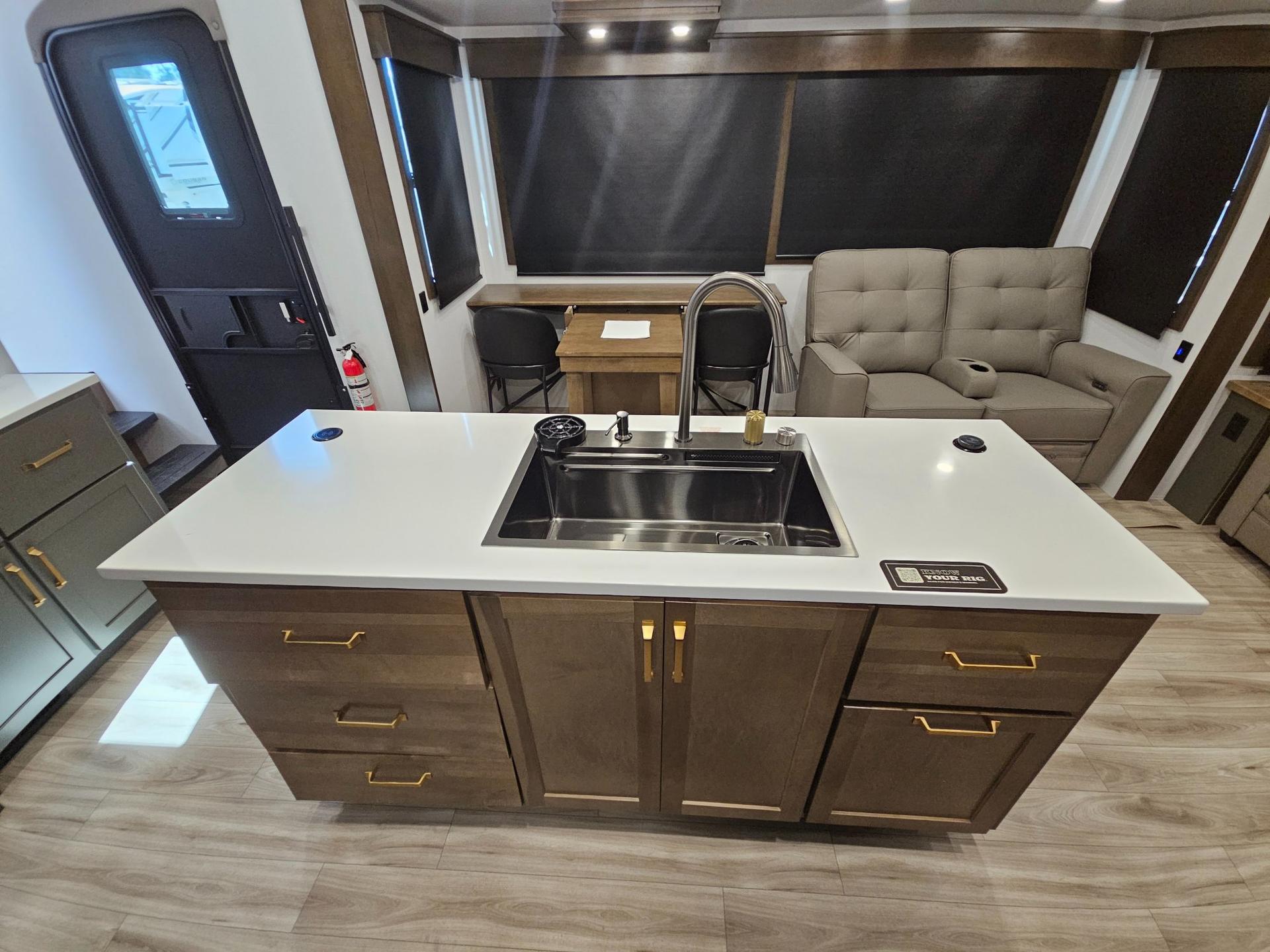 2026 Keystone RV 2026 Keystone RV Montana High Country - thumbnail 25