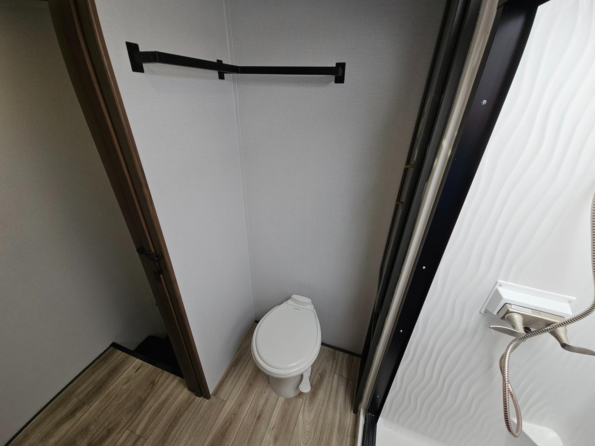 2026 Keystone RV 2026 Keystone RV Montana High Country - thumbnail 31