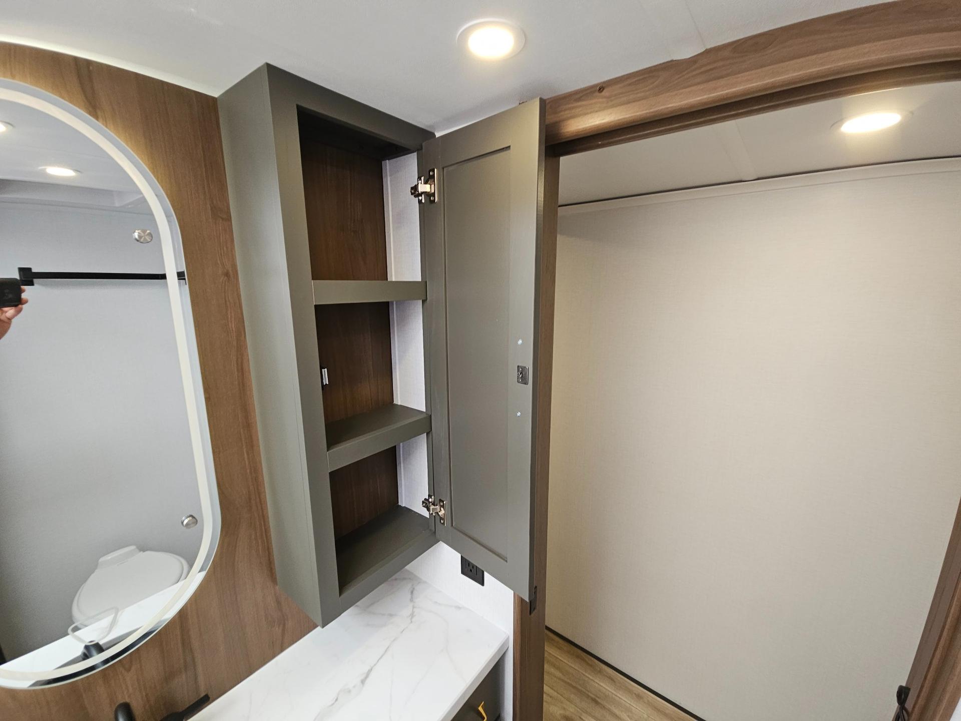 2026 Keystone RV 2026 Keystone RV Montana High Country - thumbnail 33