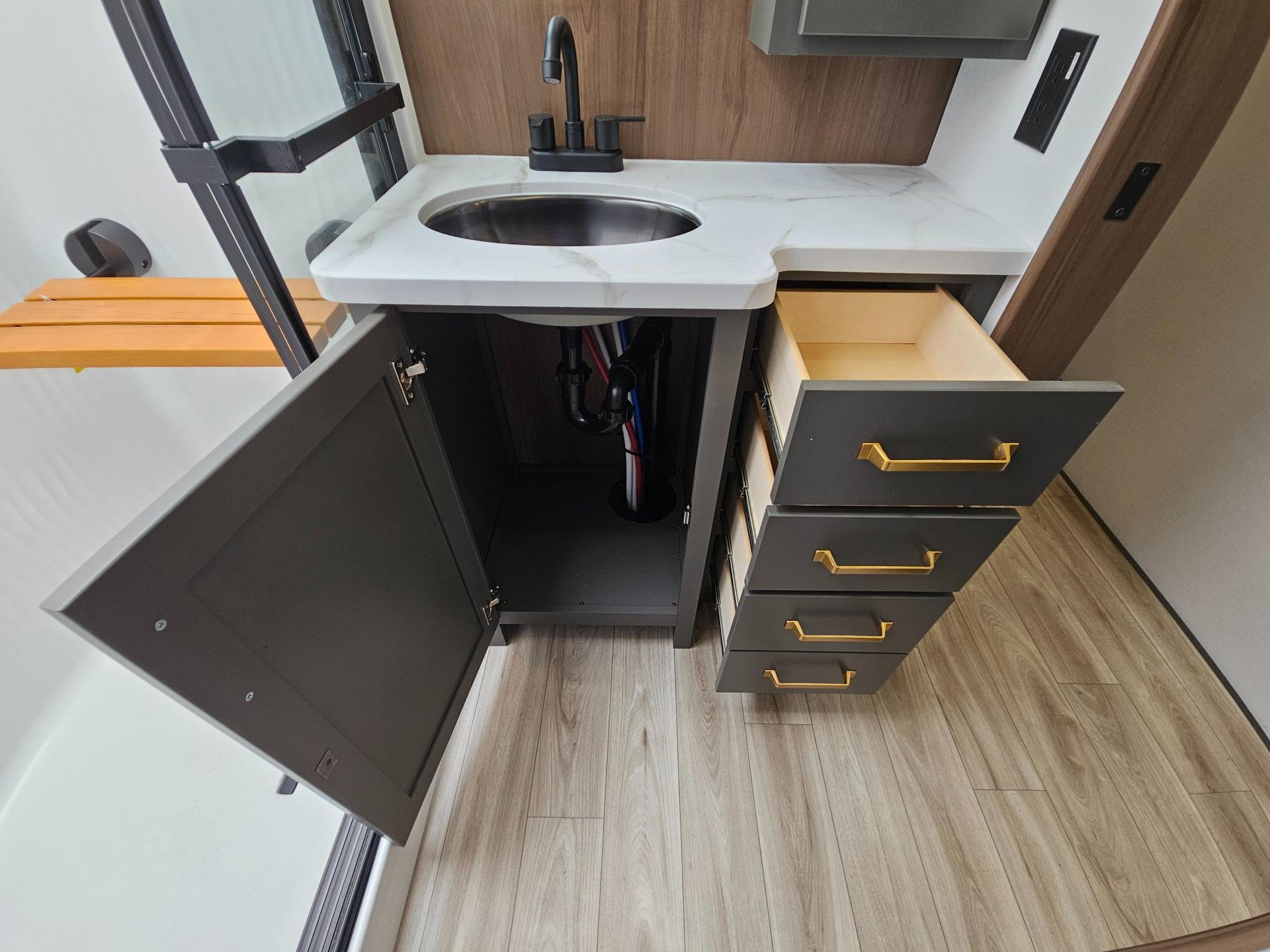 2026 Keystone RV 2026 Keystone RV Montana High Country - thumbnail 35