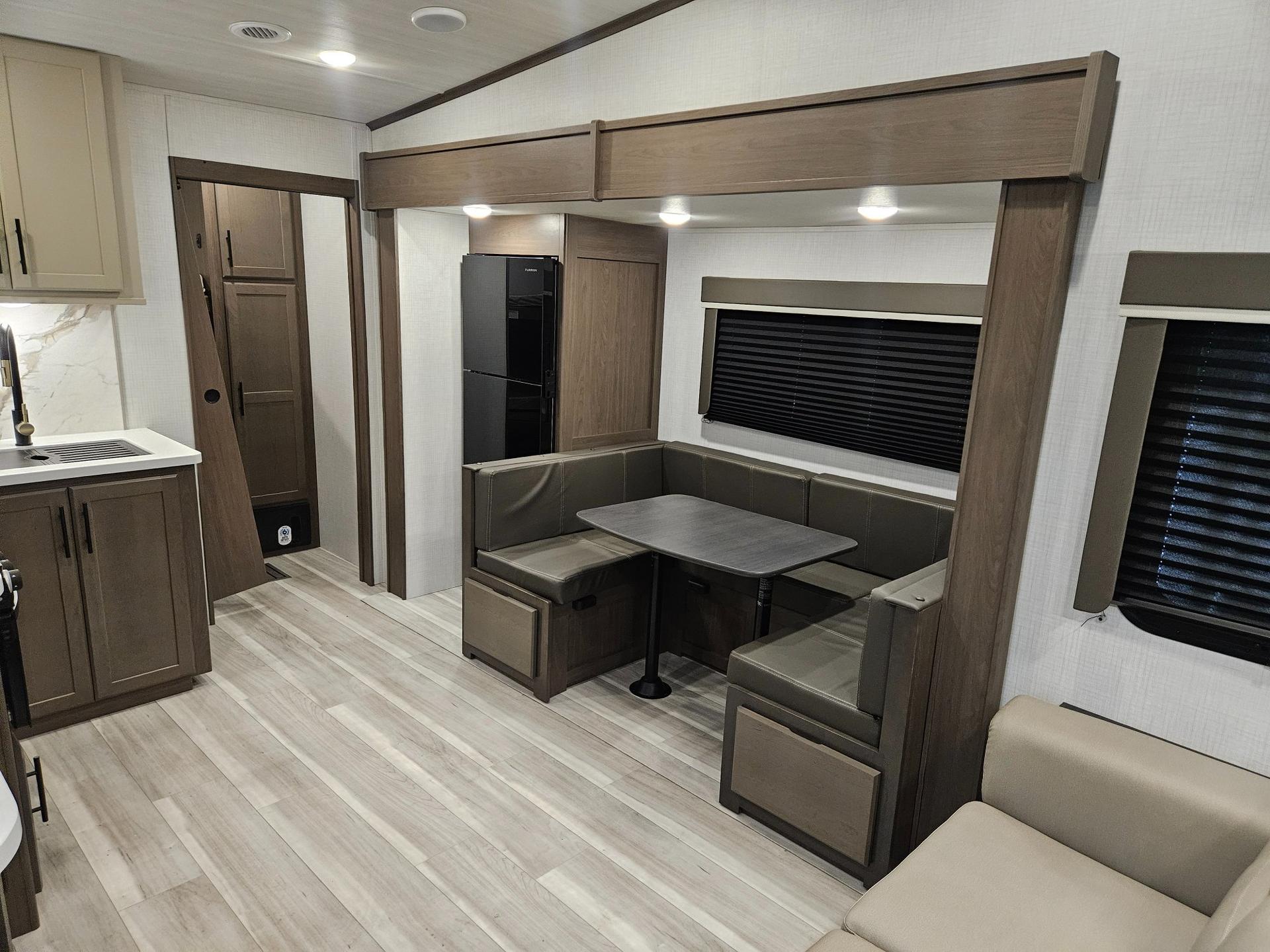 2026 Keystone RV 2026 Keystone RV Cougar Sport - thumbnail 6