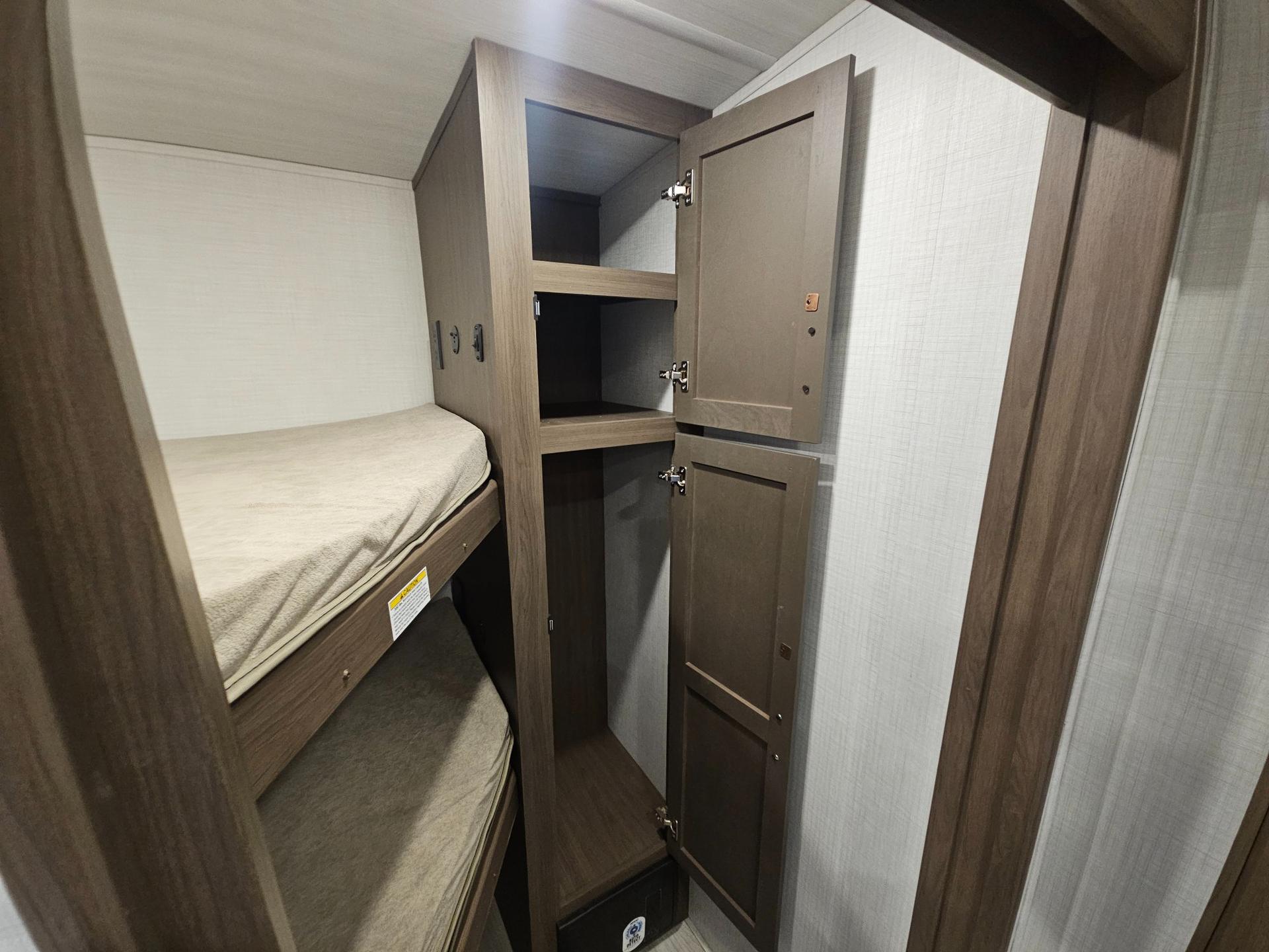 2026 Keystone RV 2026 Keystone RV Cougar Sport - thumbnail 22