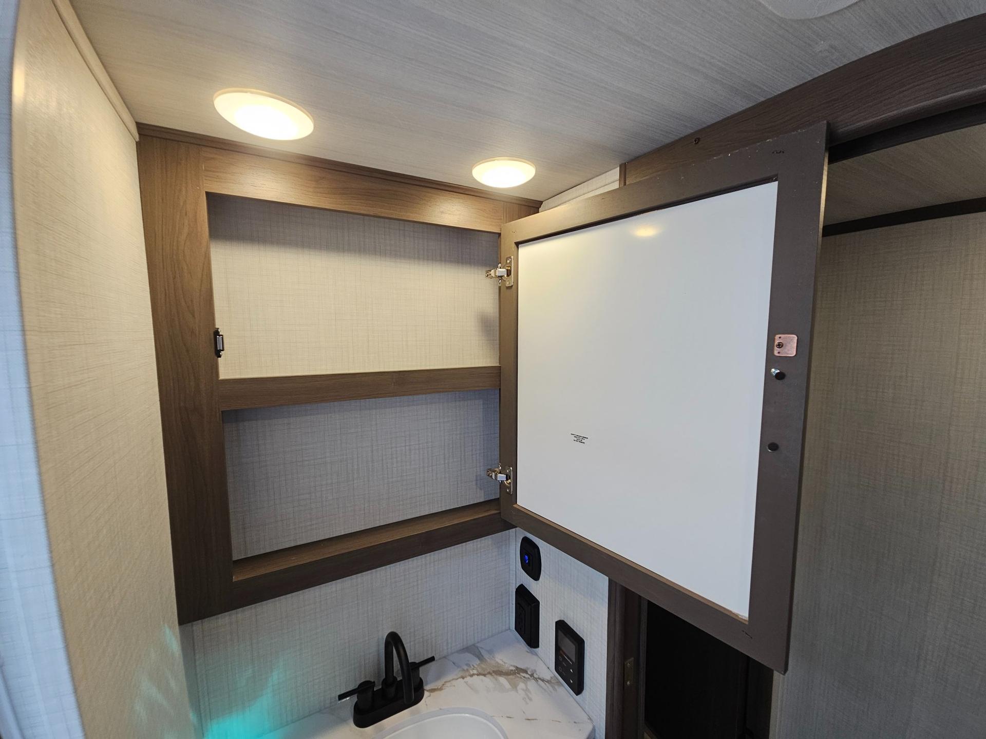 2026 Keystone RV 2026 Keystone RV Cougar Sport - thumbnail 32