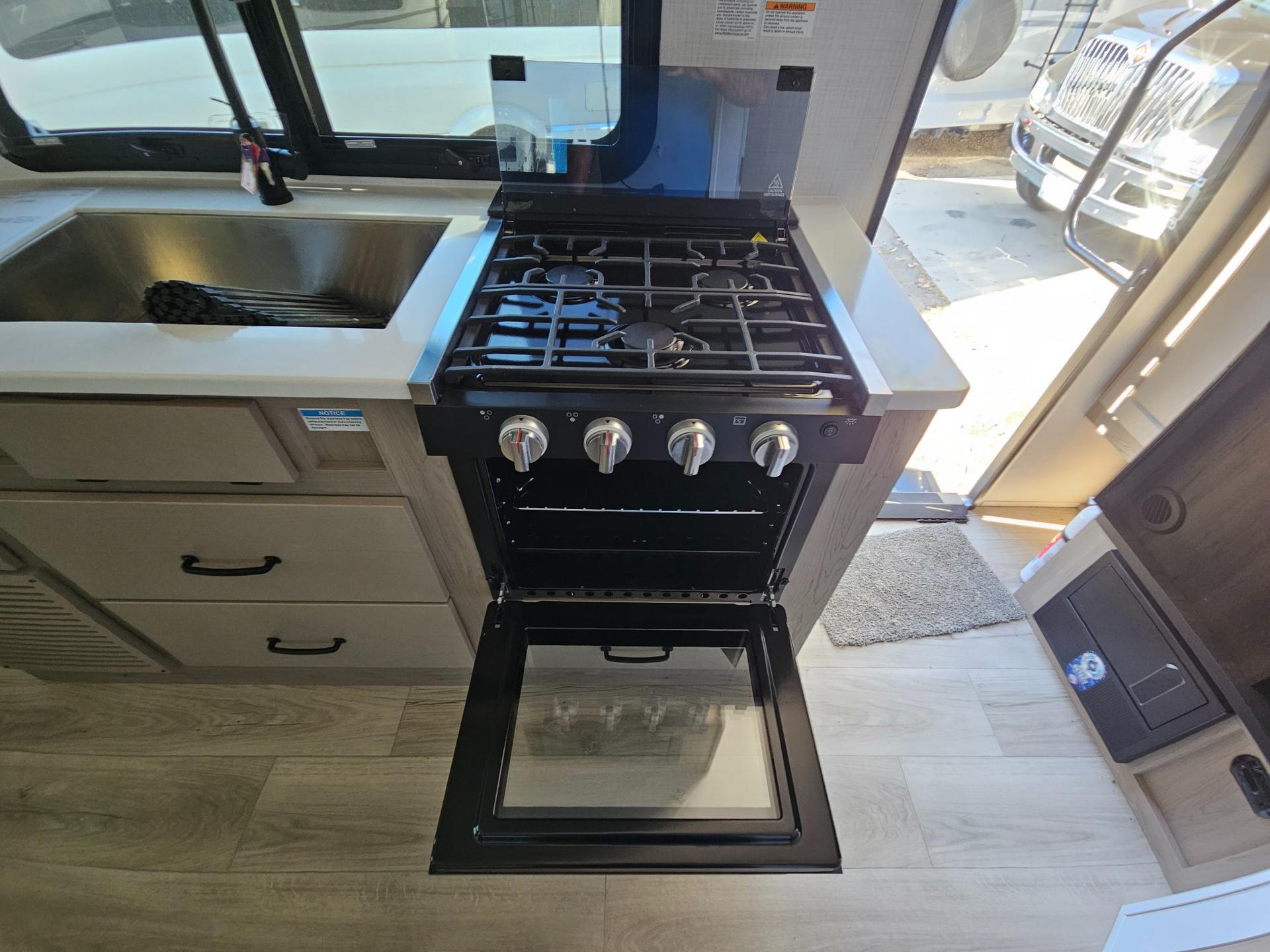 2025 Forest River RV 2025 Forest River RV Rockwood Mini Lite - thumbnail 18