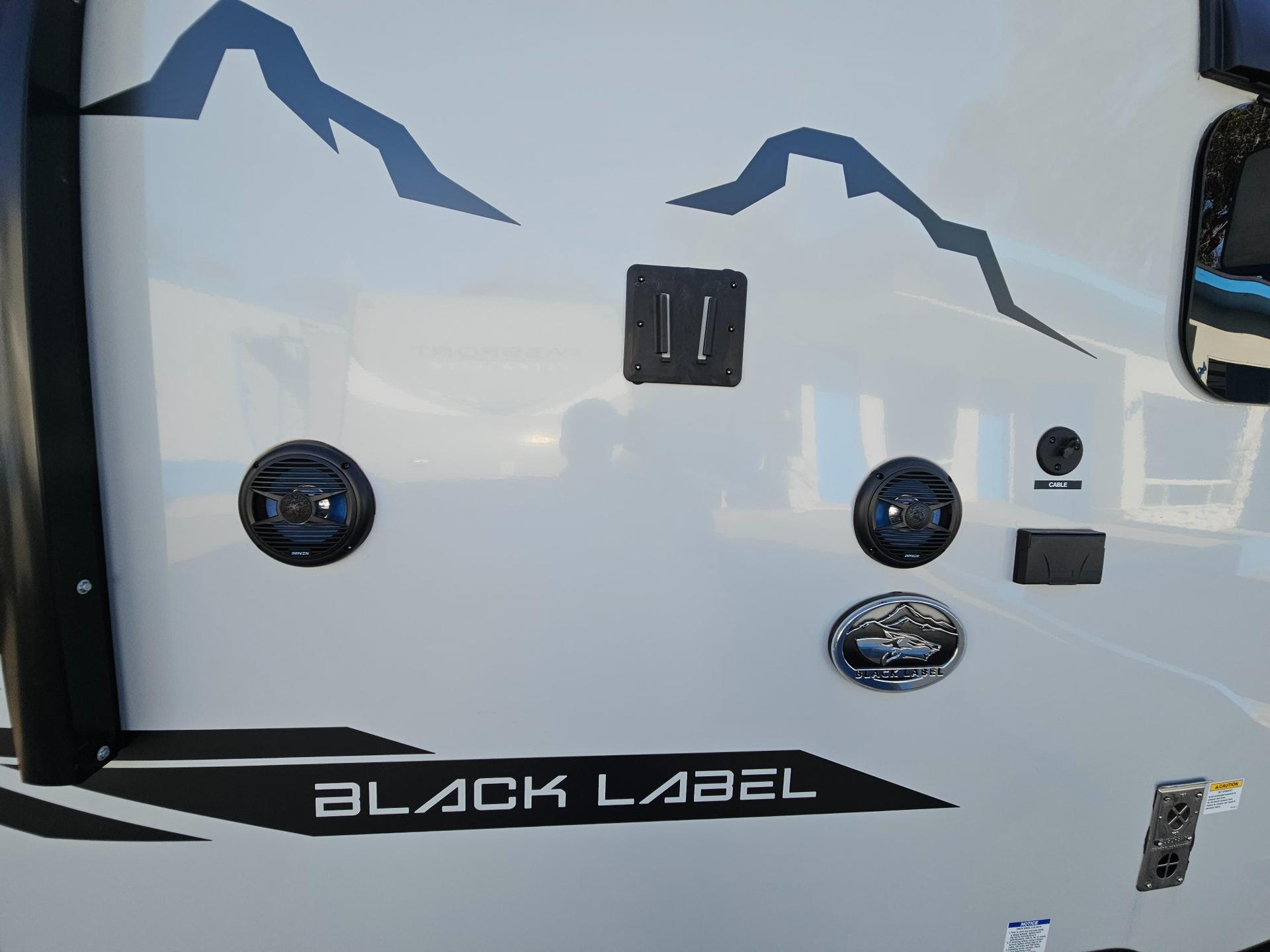 2024 Forest River RV 2024 Forest River RV Cherokee Wolf Pup Black Label - thumbnail 35