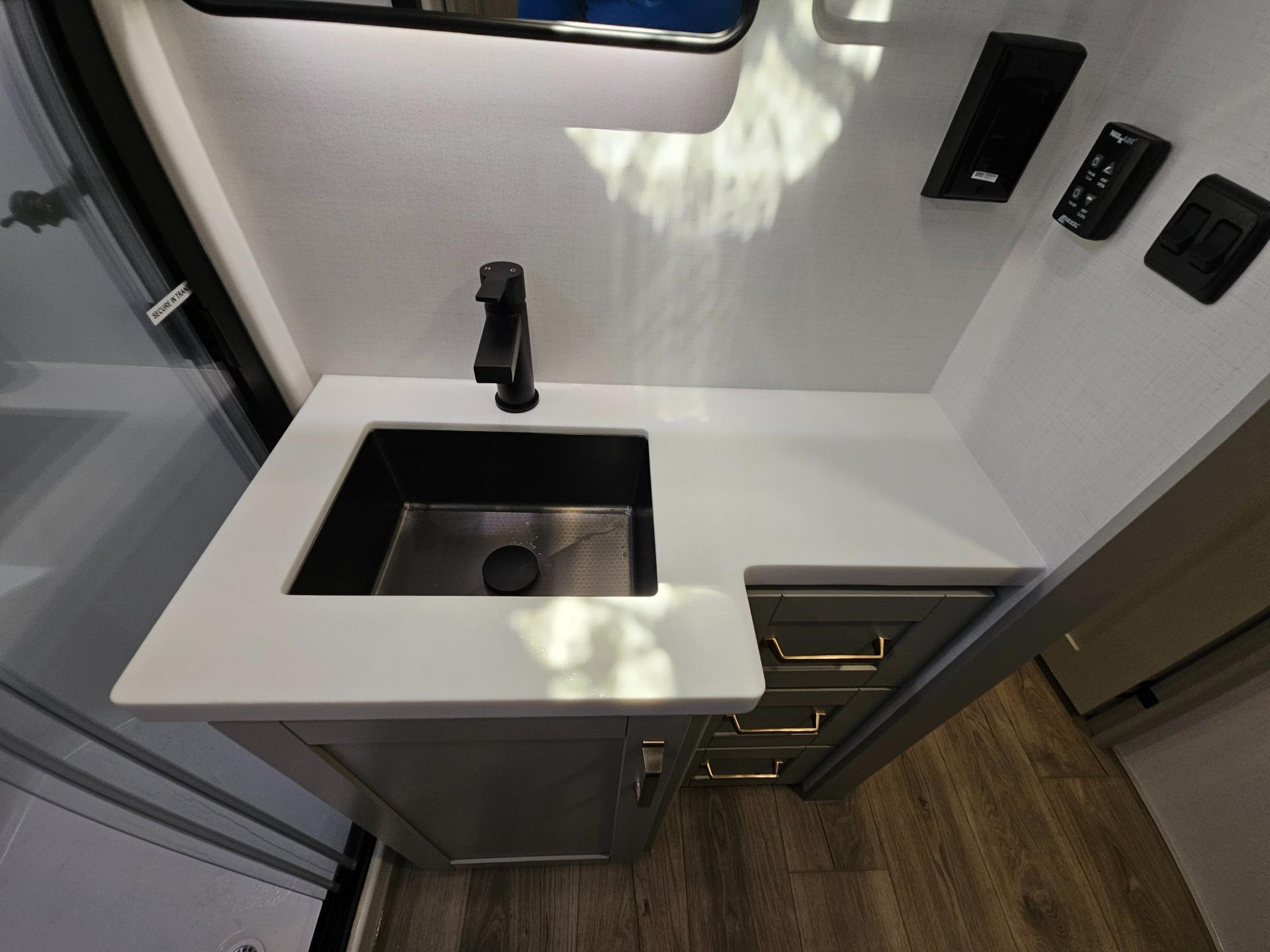 2026 Brinkley RV 2026 Brinkley RV Model Z - thumbnail 32