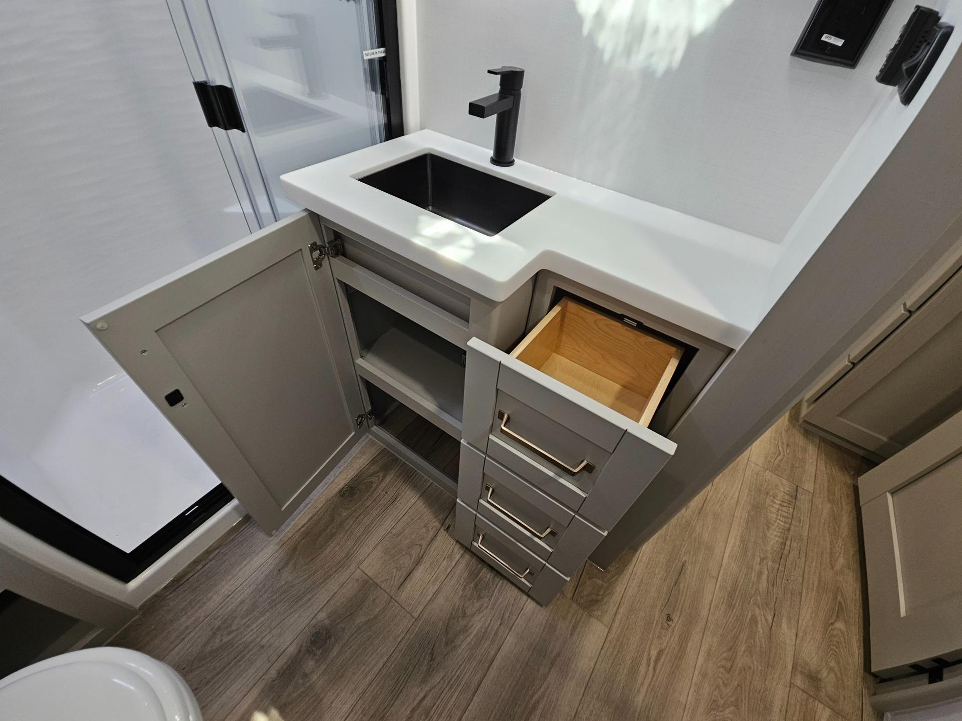 2026 Brinkley RV 2026 Brinkley RV Model Z - thumbnail 33