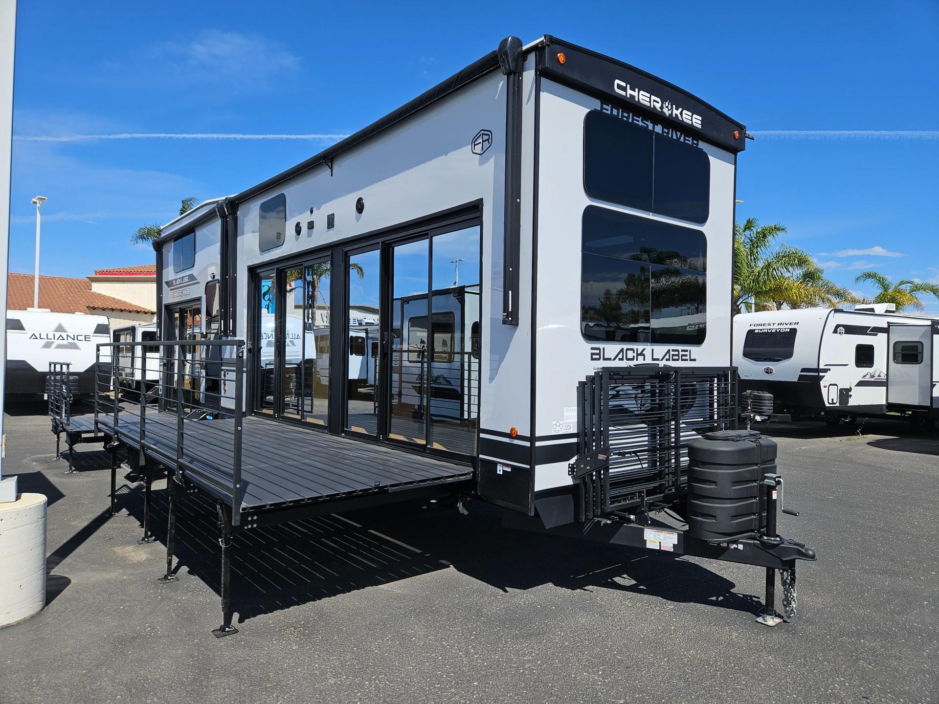 2026 Forest River RV Cherokee Timberwolf Black Label 27MDKBL