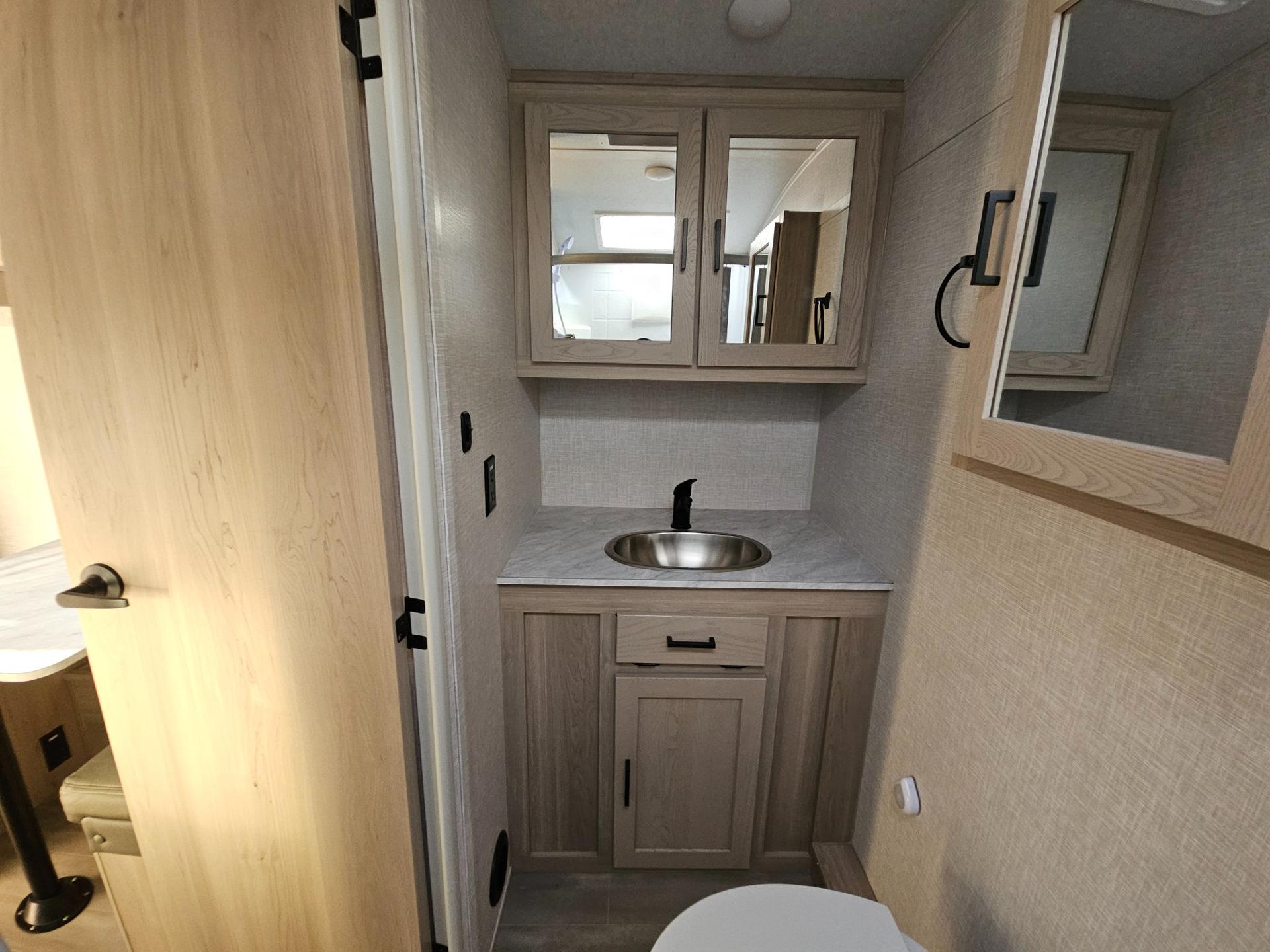 2023 Forest River 2023 Forest River Flagstaff E-Pro - thumbnail 26