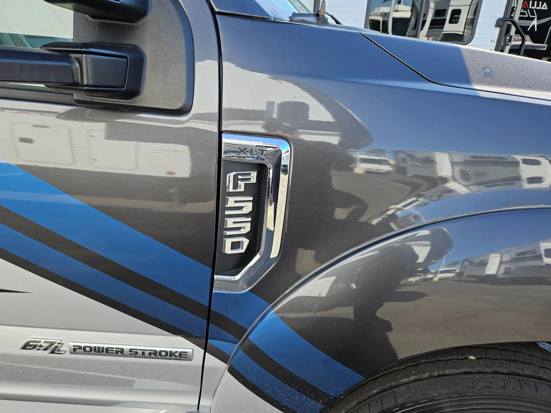 2020 Thor Motor Coach 2020 Thor Motor Coach Magnitude - thumbnail 39