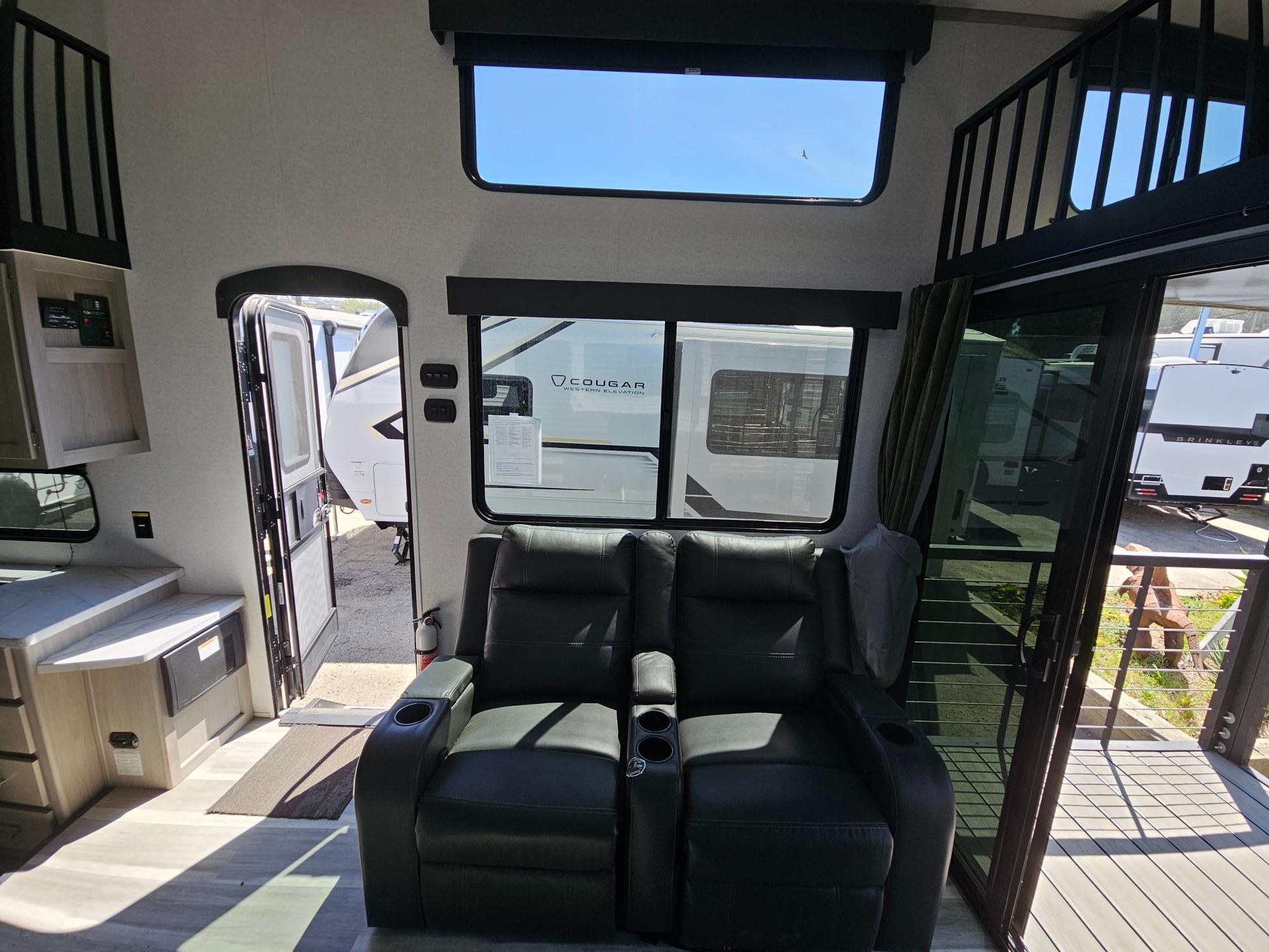 2024 Keystone RV 2024 Keystone RV Springdale - thumbnail 7