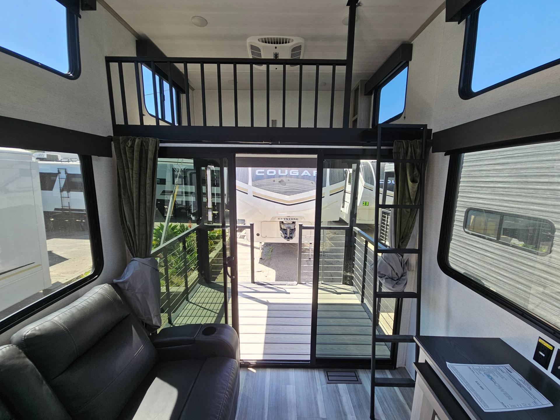 2024 Keystone RV 2024 Keystone RV Springdale - thumbnail 9