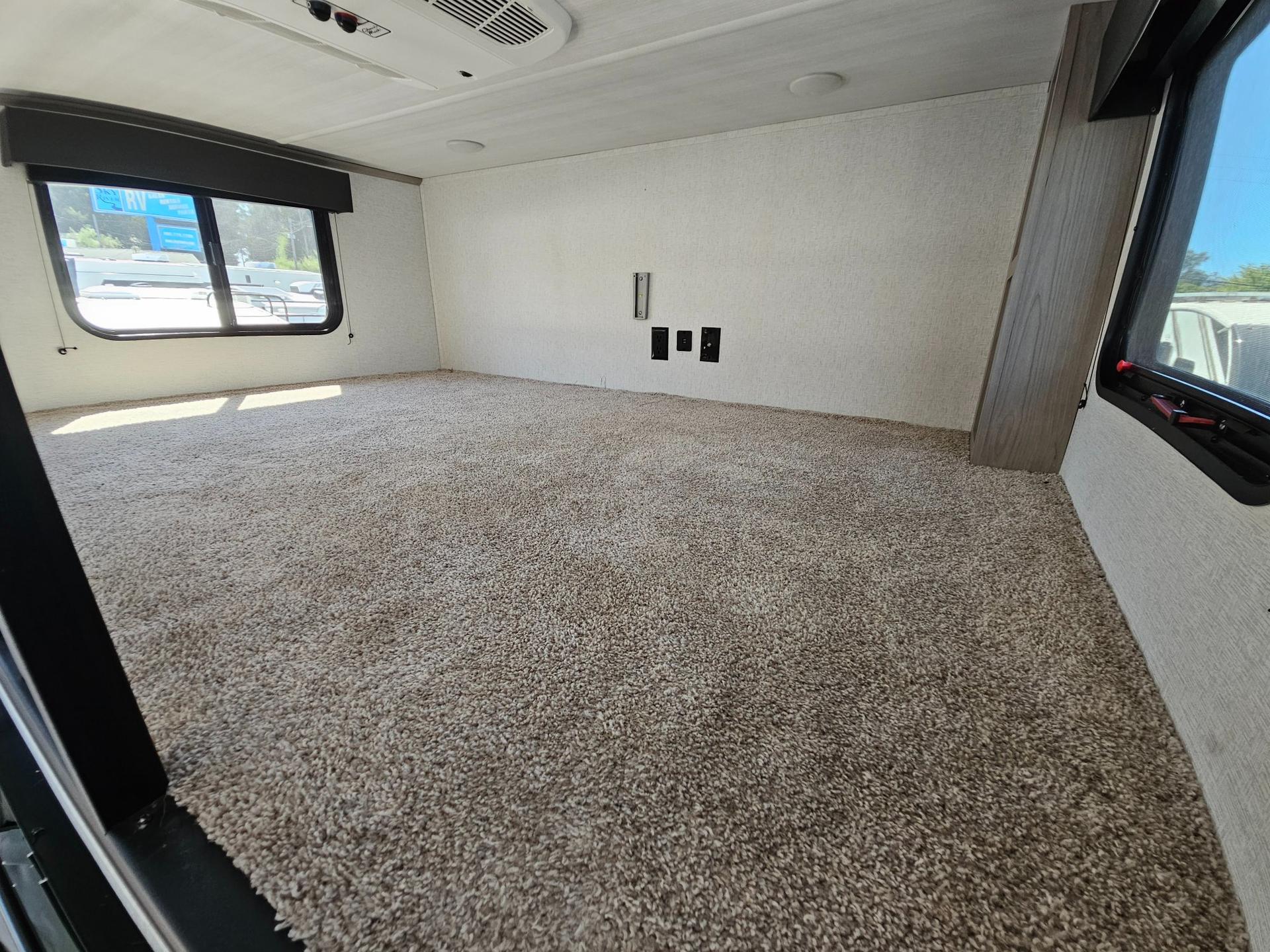 2024 Keystone RV 2024 Keystone RV Springdale - thumbnail 10