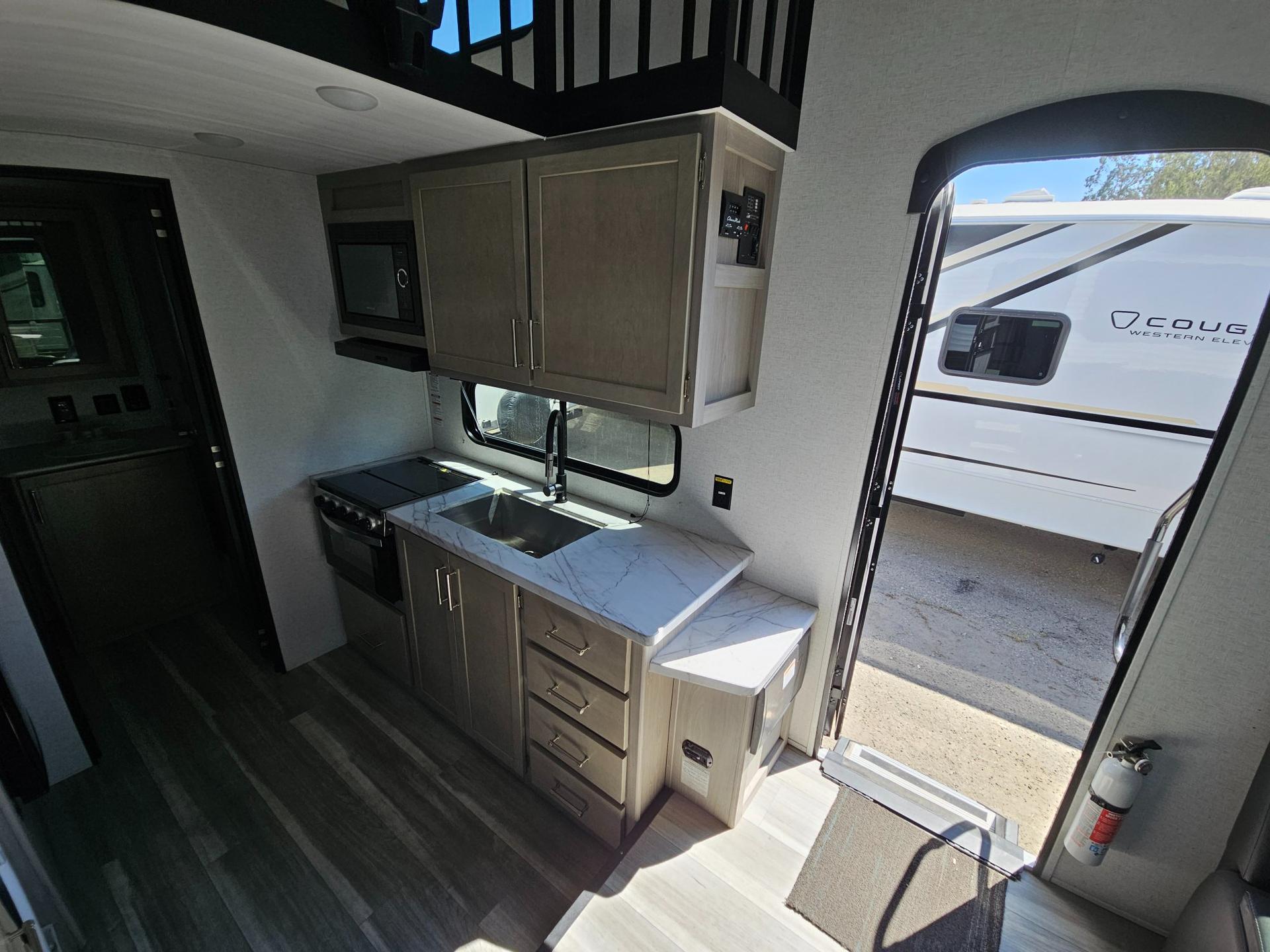 2024 Keystone RV 2024 Keystone RV Springdale - thumbnail 17