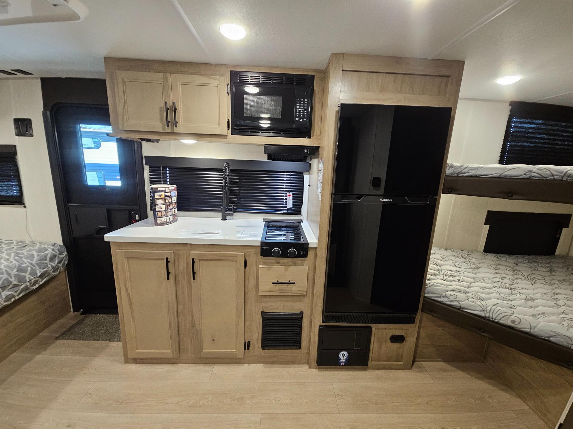 2026 Forest River RV 2026 Forest River RV Cherokee Wolf Pup Black Label - thumbnail 12