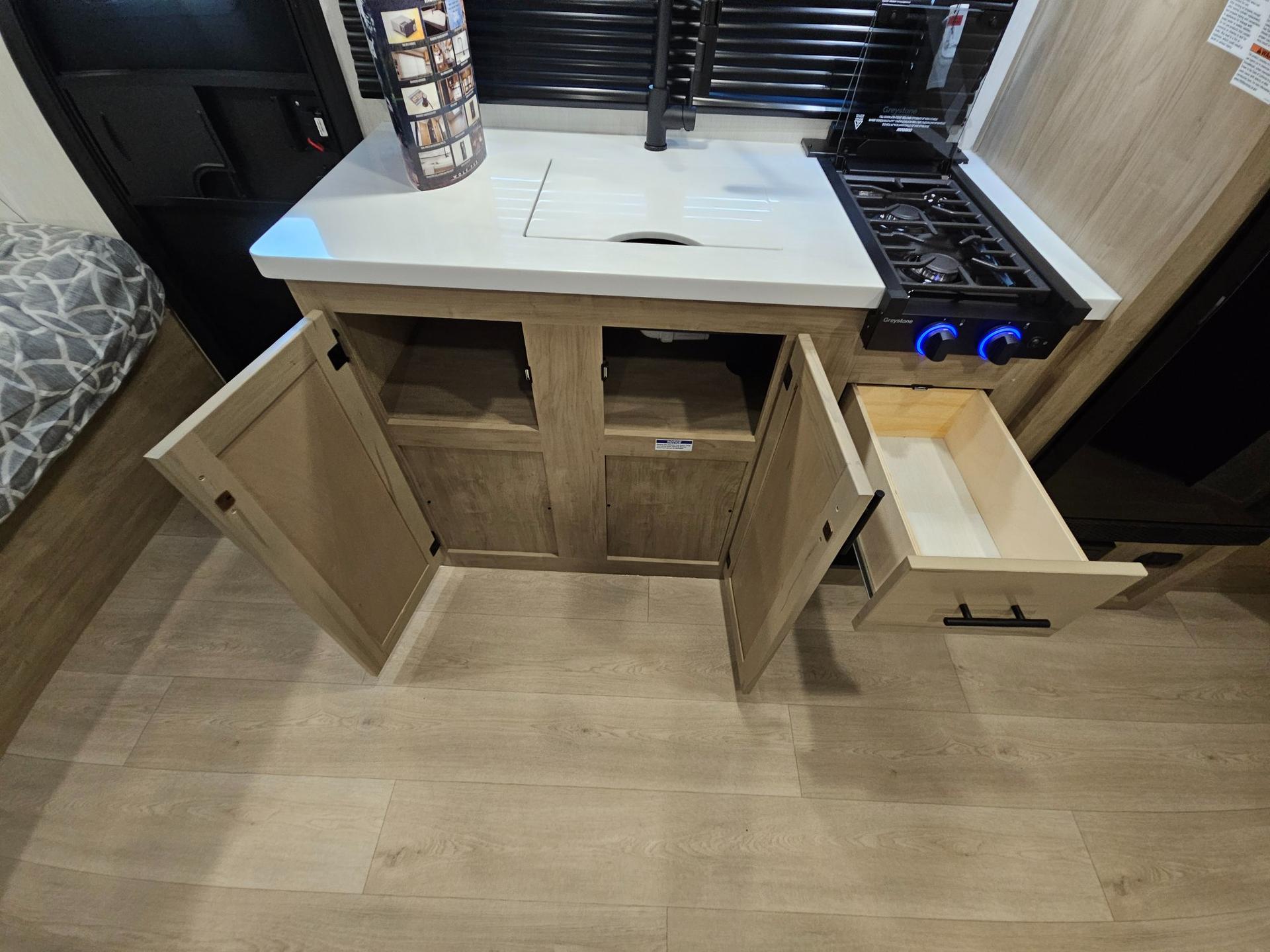 2026 Forest River RV 2026 Forest River RV Cherokee Wolf Pup Black Label - thumbnail 18