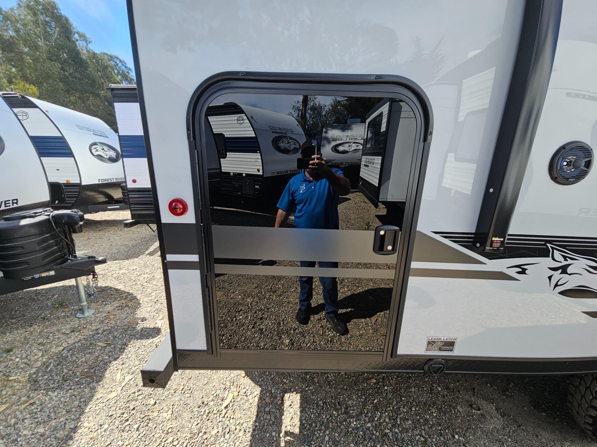 2026 Forest River RV 2026 Forest River RV Cherokee Wolf Pup Black Label - thumbnail 37