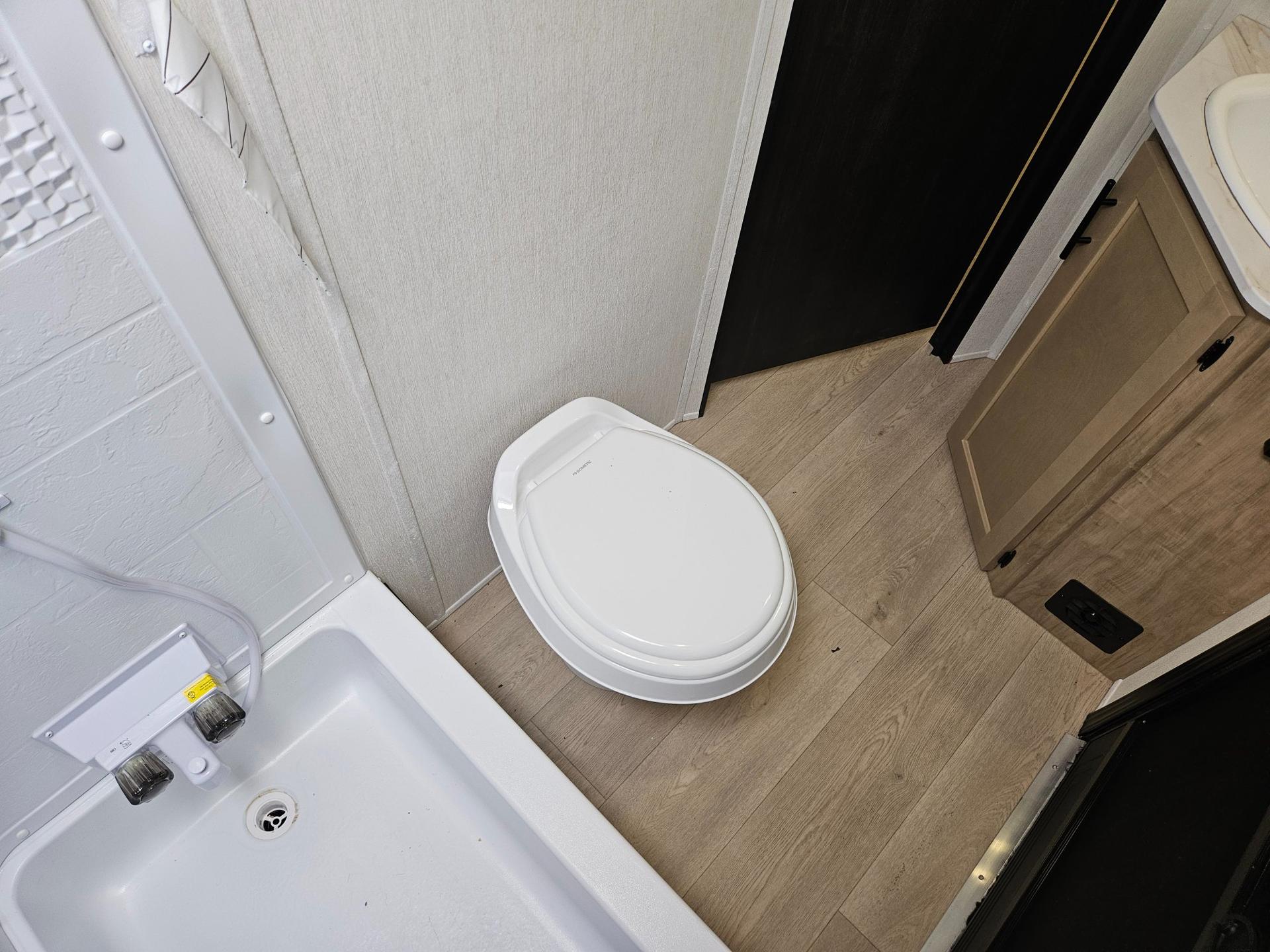 2026 Forest River RV 2026 Forest River RV Cherokee Grey Wolf - thumbnail 25